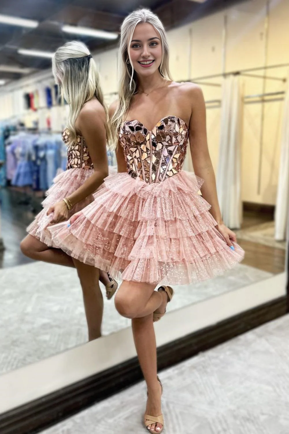 Gorgeous A-Line Sweetheart Short Tiered Tulle Homecoming Dress with Mirror
