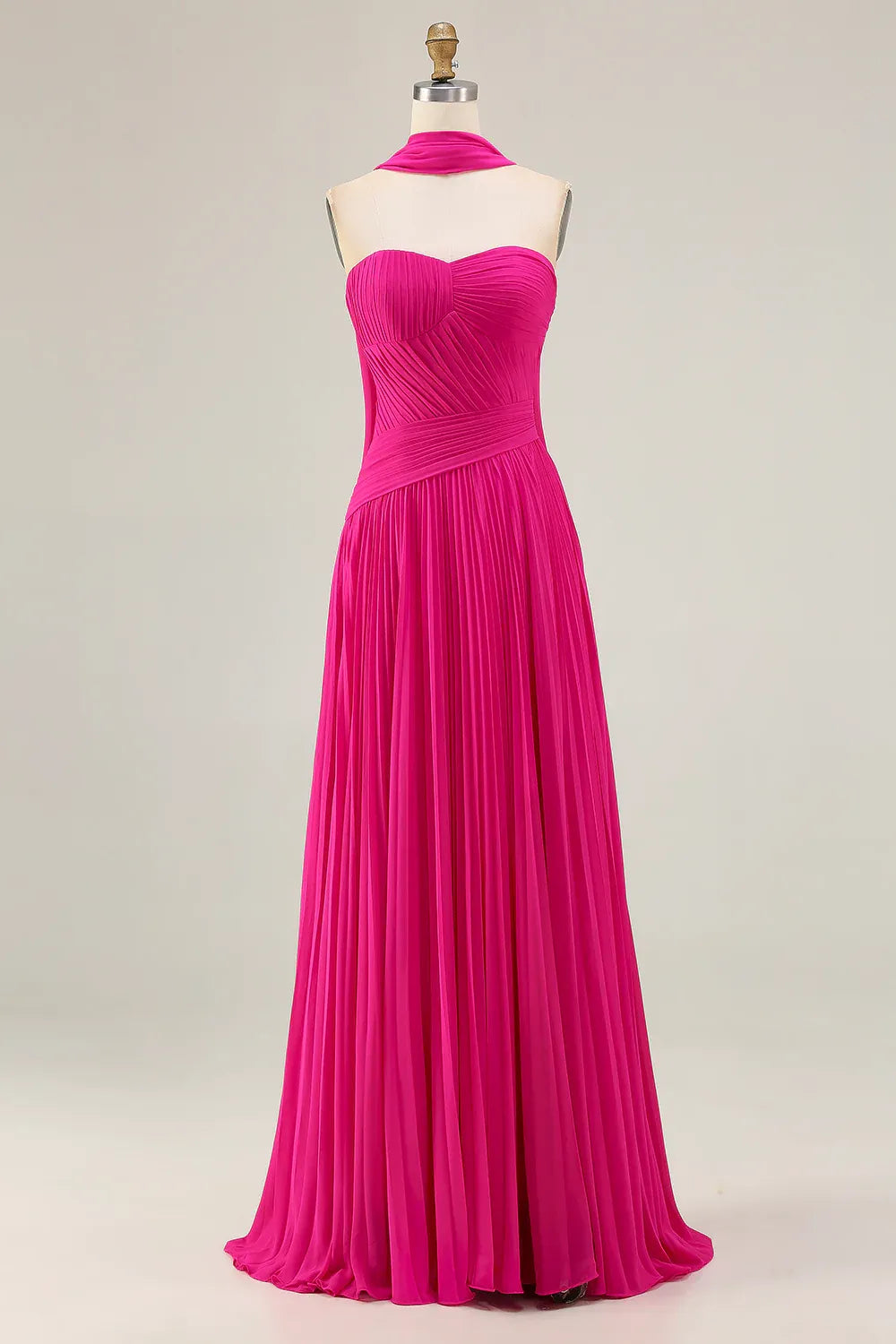 Graceful A Line Strapless Sleeveless Tulle Pleated Floor-Length Prom Dress