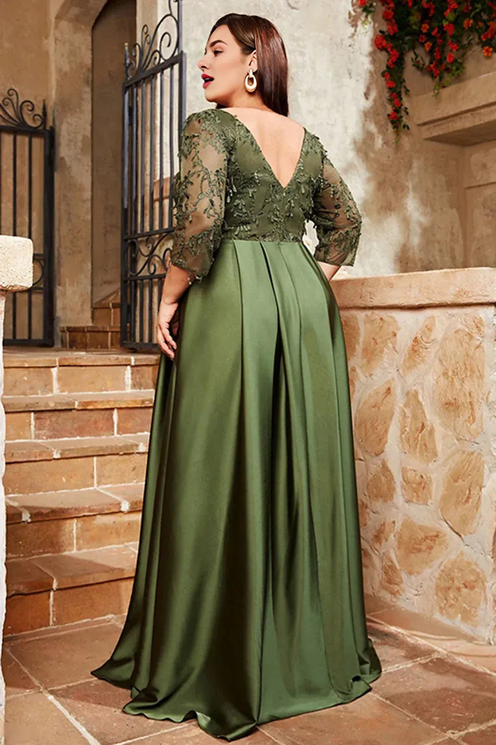 Graceful A Line V Neck 1/2 Sleeves Satin Appliques Floor-Length Plus Size Mother of Bride Dress