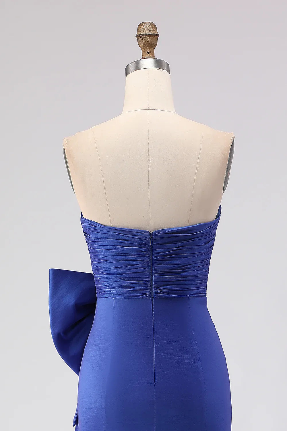 Graceful Mermaid Strapless Sleeveless Satin Ruched Floor-Length Prom Dress