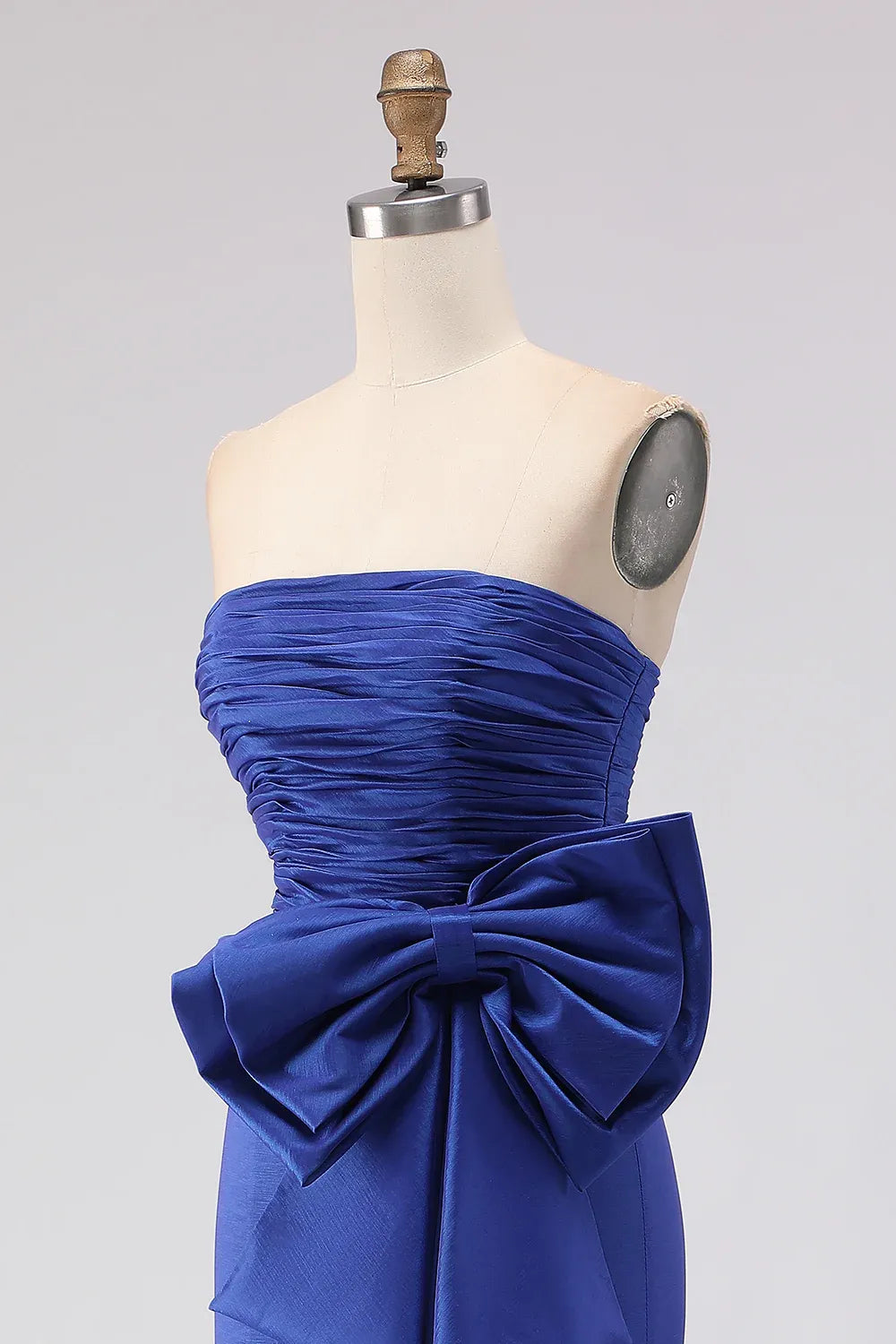 Graceful Mermaid Strapless Sleeveless Satin Ruched Floor-Length Prom Dress