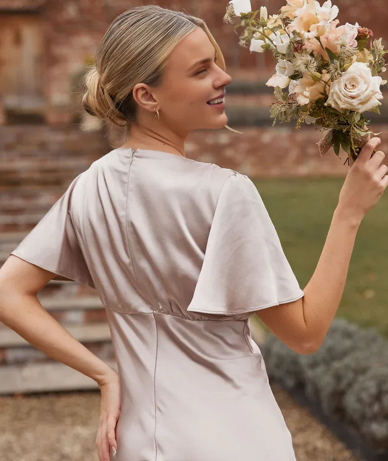 Weitese Dress Fashion Gathered Bust Satin Bridesmaid Dress Maxi Dress Solid Color Champagne Flutter Sleeve Column Prom Dress