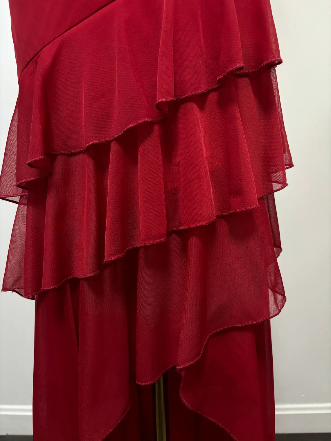 Robe de demoiselle d'honneur asymétrique sans manches, dos nu, col en V, longueur cheville 