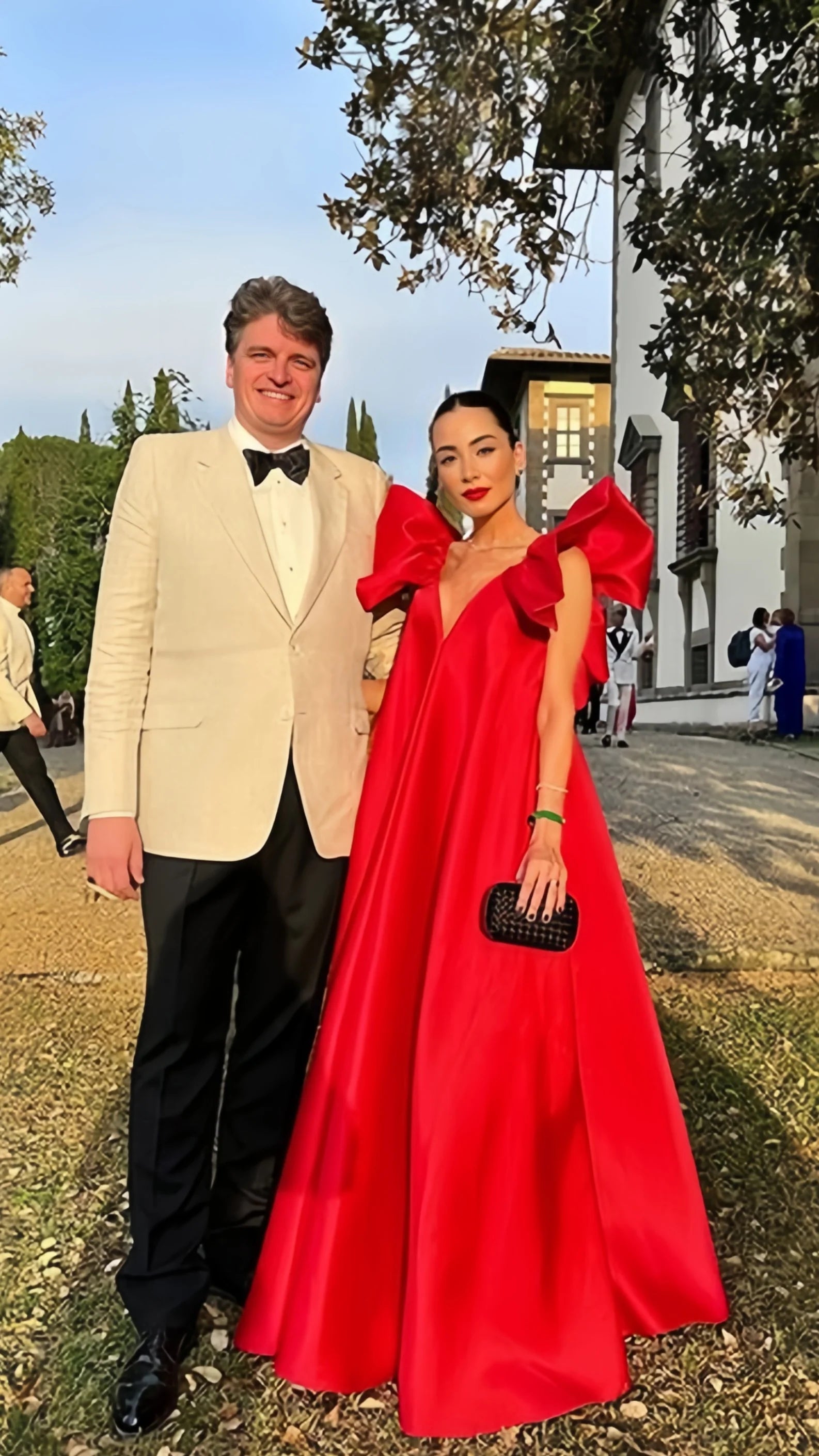 Robes de soirée Weitese Robe de bal rouge trapèze Robe de soirée de haute qualité Robe de soirée de célébrité Boutiques de robes de bal 