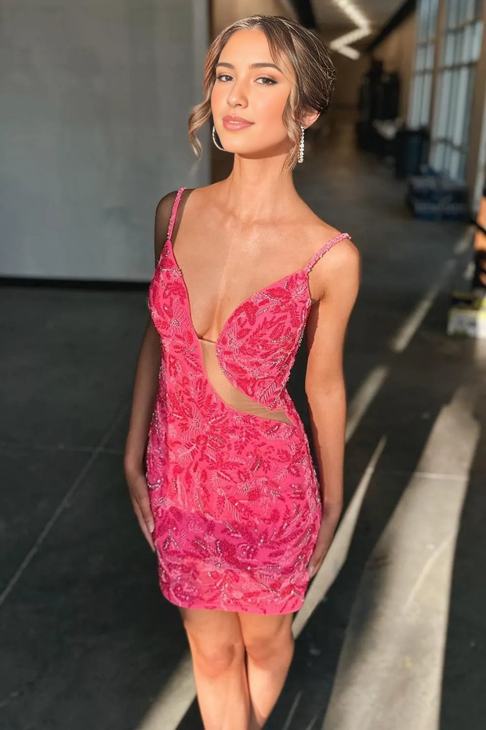 Weitese Prom Dress Store Trendy Spaghetti Straps Pink Short Homecoming Dress with Embroidery Formal Women's Dresses