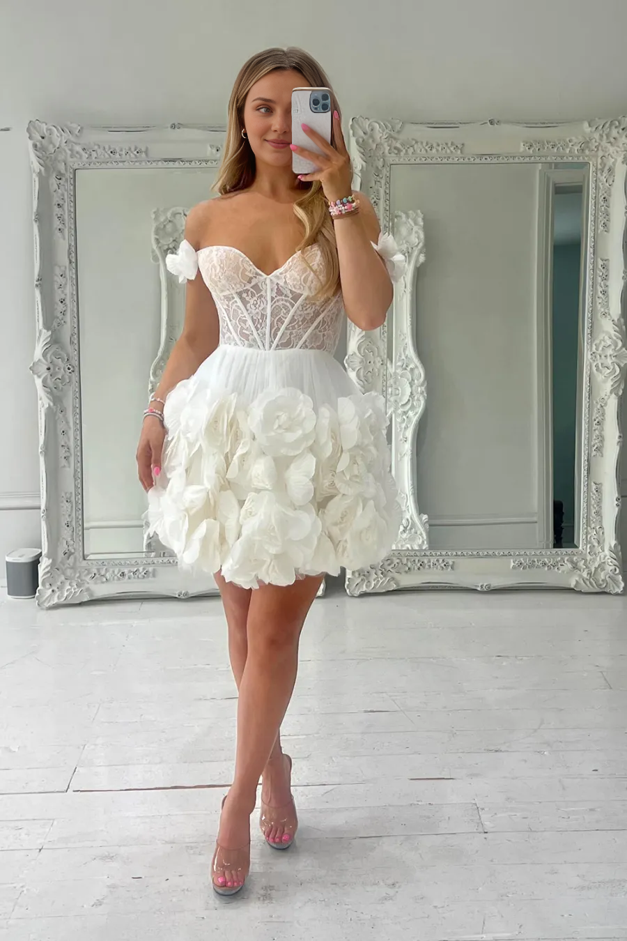 Weitese Fuchsia Spaghetti Straps A-Line Short Corset Homecoming Dress with 3D Flowers Formal Wear Dresses Prom Dress Stores