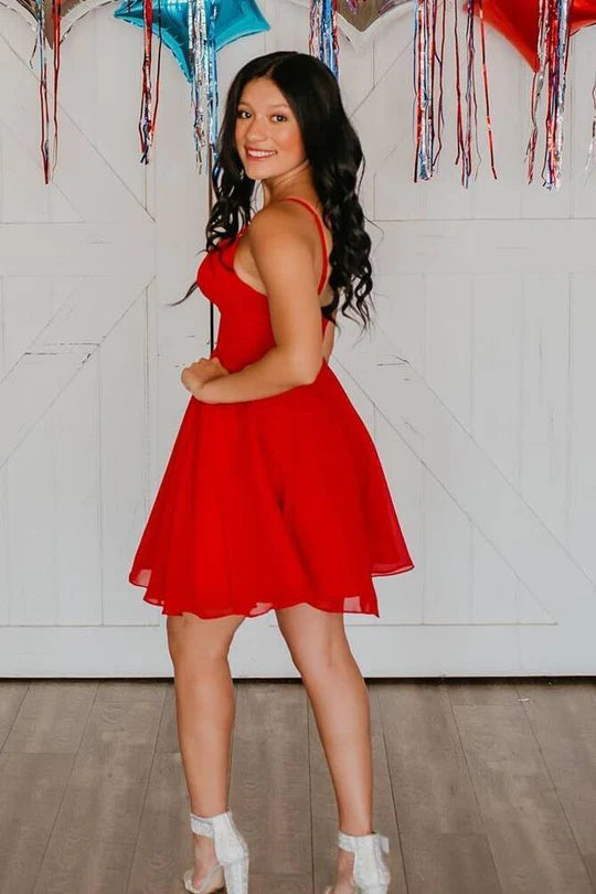 Vestido de fiesta de gasa con tirantes en forma de A