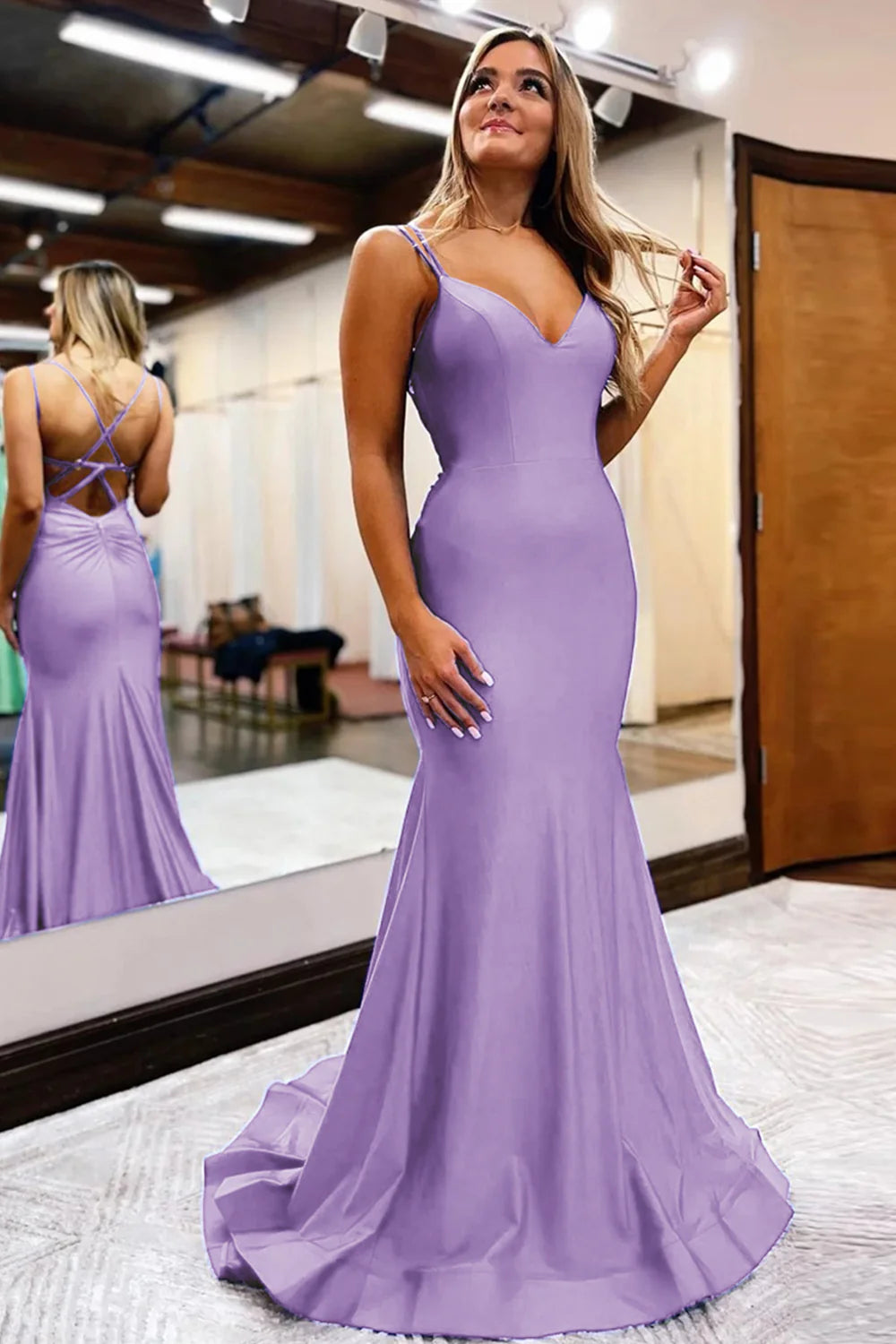 Vestido de fiesta largo con escote en V profundo, largo hasta el suelo, sin espalda, corte sirena y tirantes finos