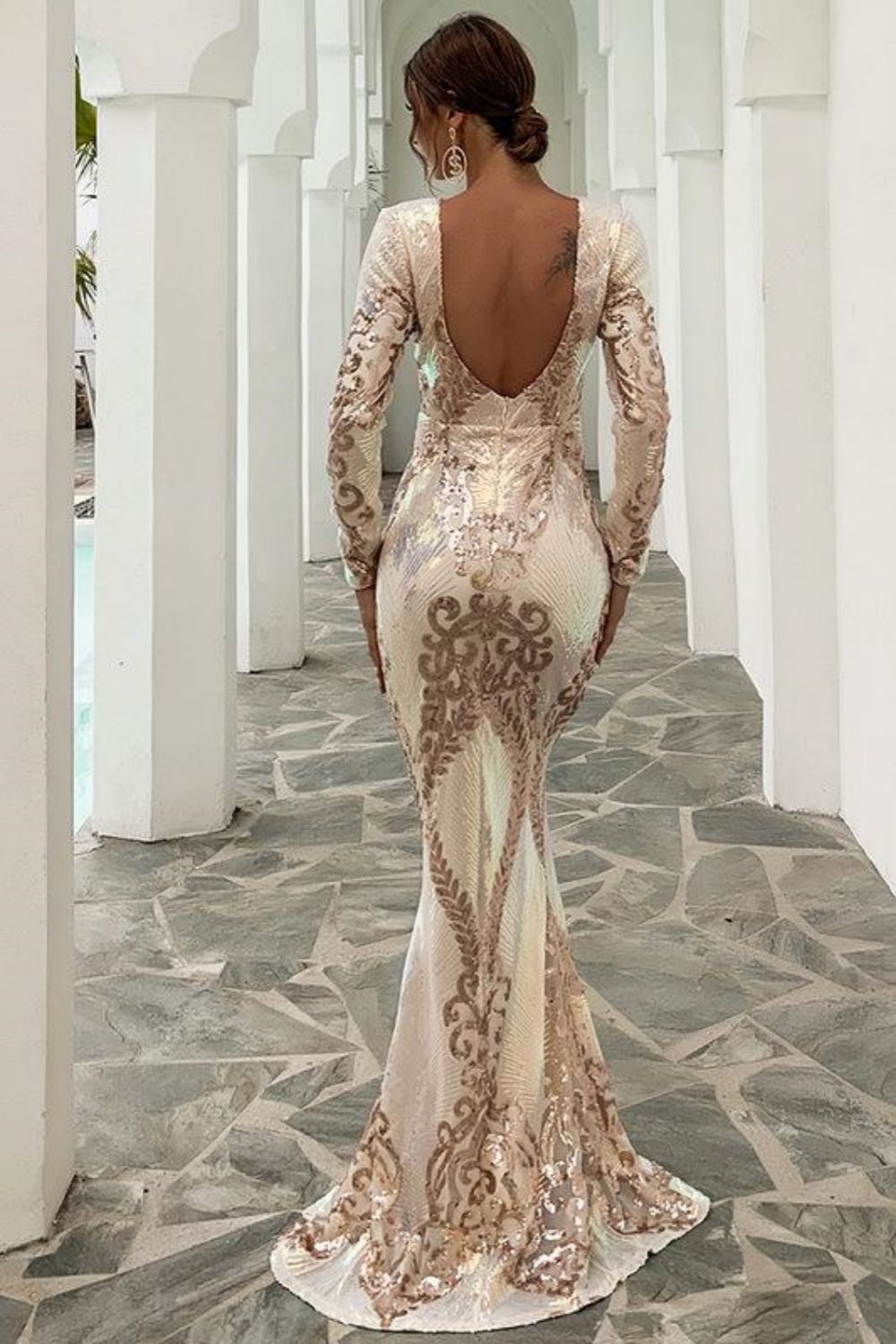 Weitese Mermaid Long Sleeves Prom Dress With Sequin Applique