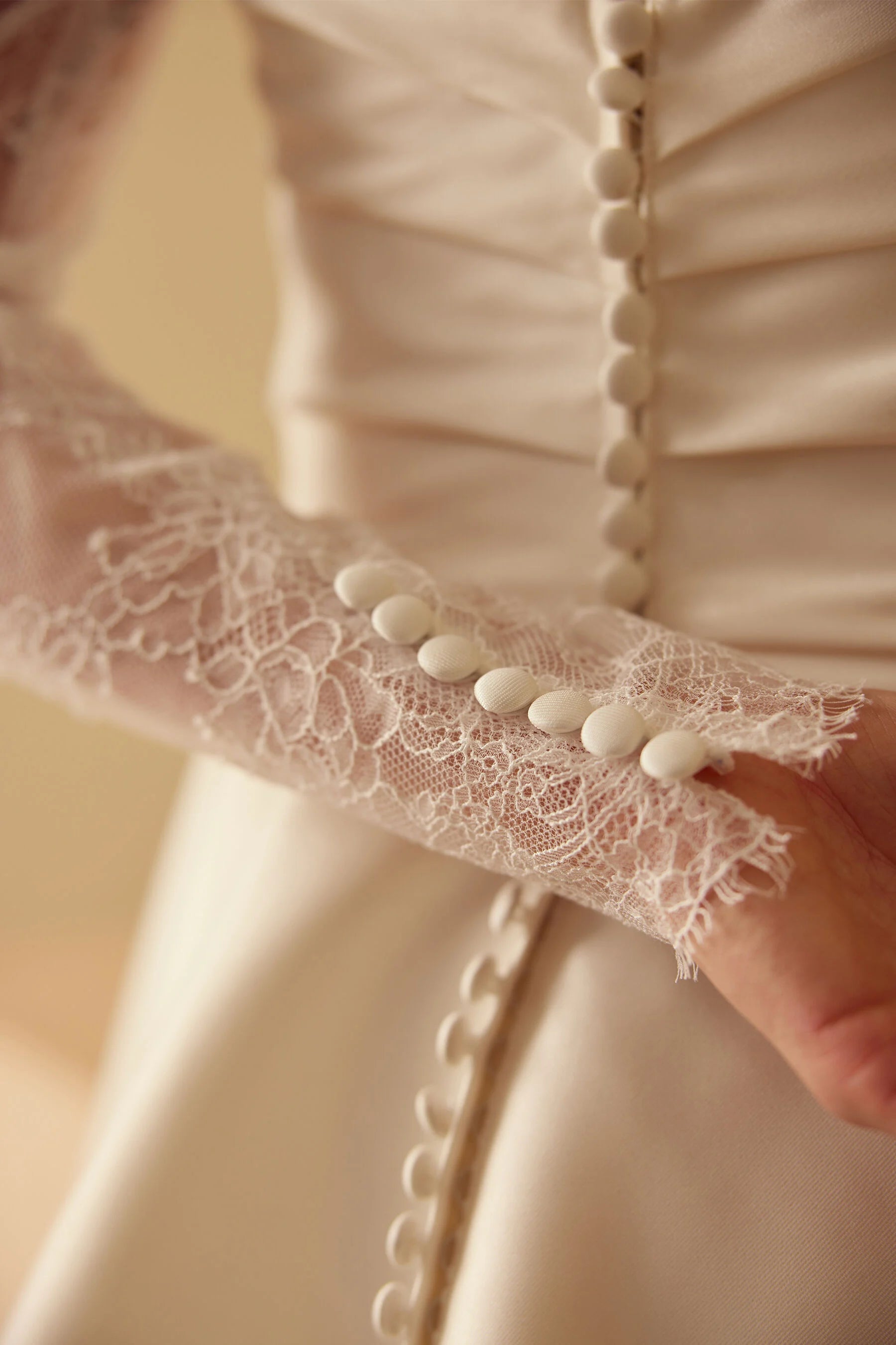 Weitese Formal Wear Dresses Long Sleeves Half Hight Neck Lace Bodysuit  A-line Floor Length Wedding Dress With Train