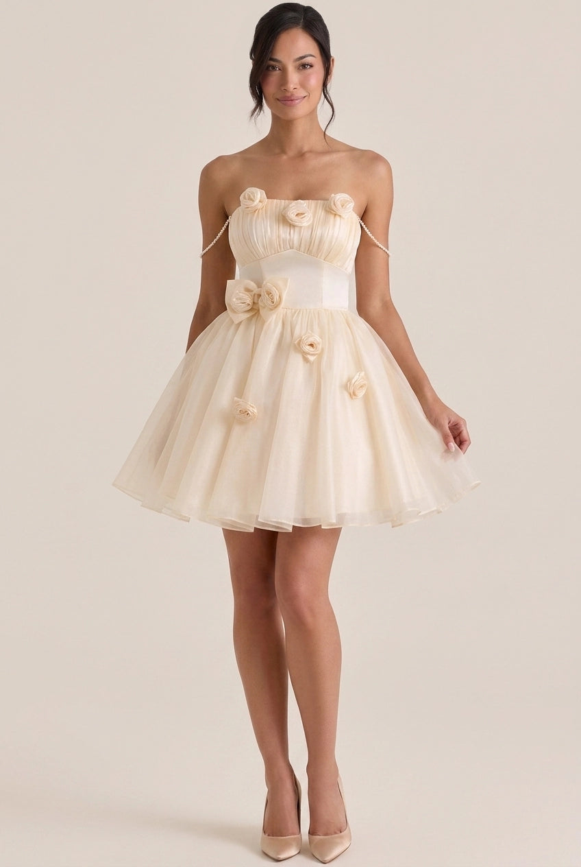 Lovely A-Line Strapless Floral Applique Pearl Champagne Short Homecoming Dresses