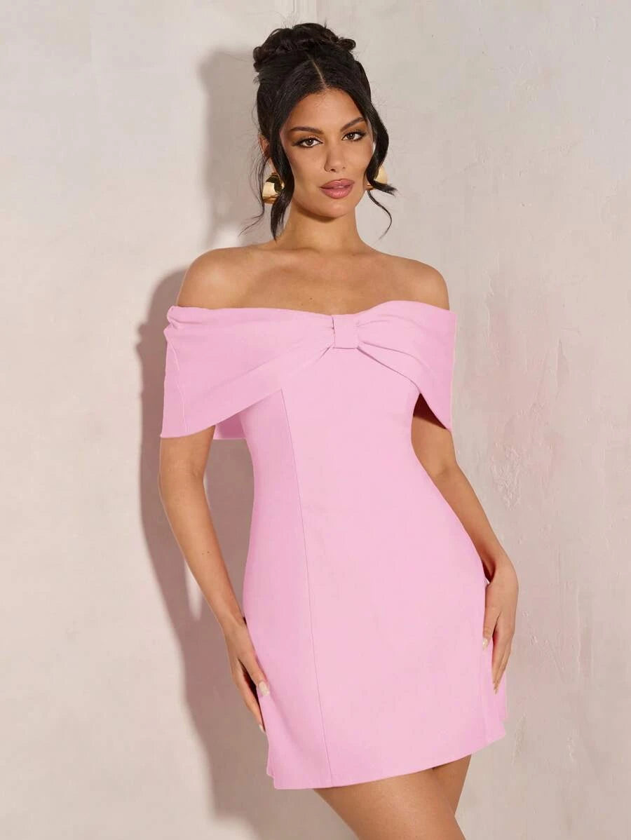 Lovely Sheath Off-Shoulder Bow Fitted Pink Mini Homecoming Dress For Ladies