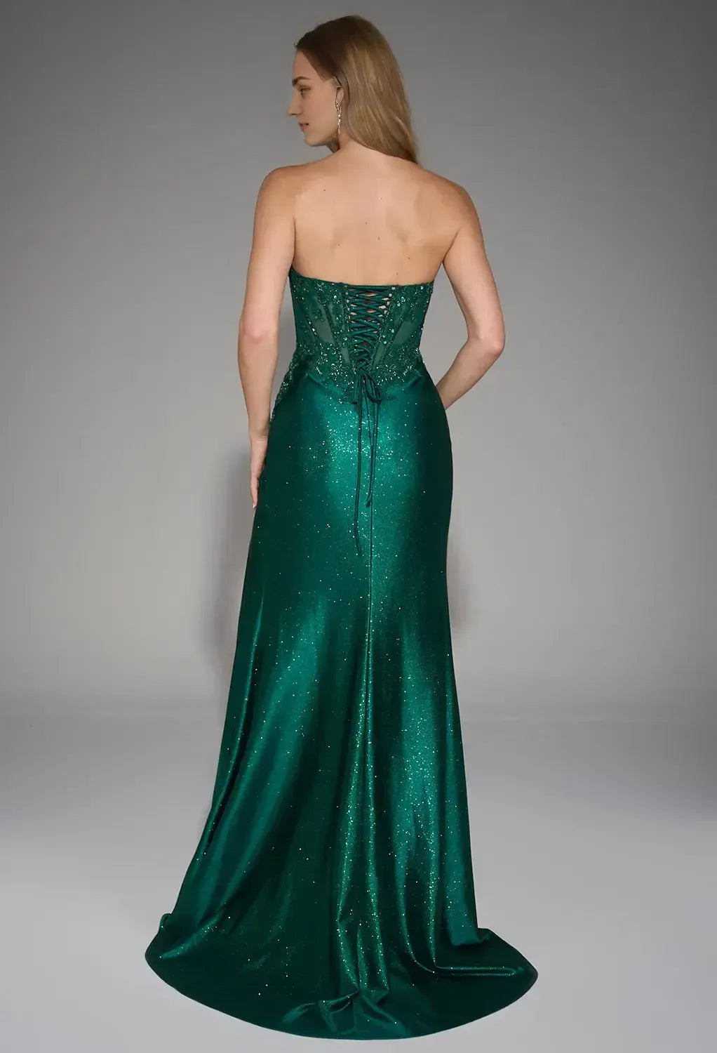 Mermaid U-Neck Elegant Floor Length Prom Clothes Strapless Sleeveless Simple Corset Sequin Appliques Prom Dresses for Women With Slit