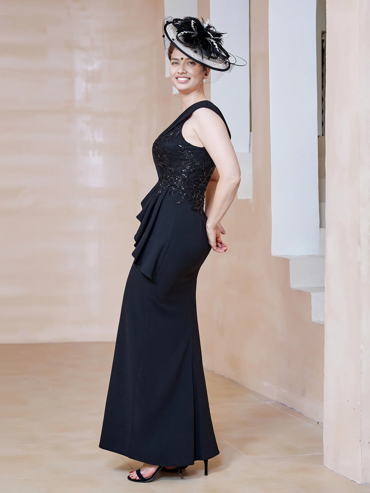 Mermaid V-neck Sleeveless Floor-length Ruffle Black Mother of the Bride Dress
