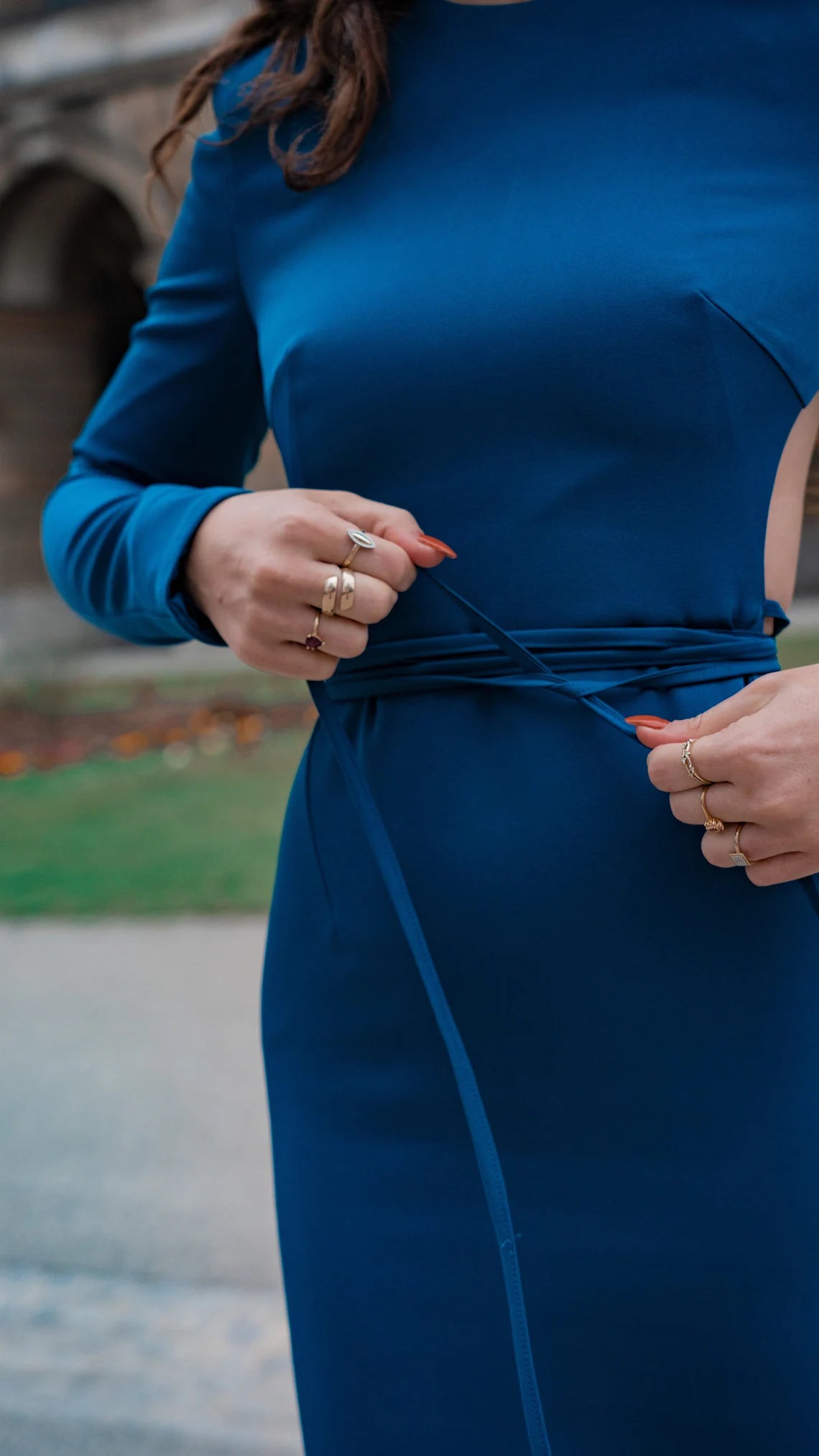 Vestido de fiesta de sirena con espalda descubierta y botones, vestido de graduación, vestido de noche de manga larga 