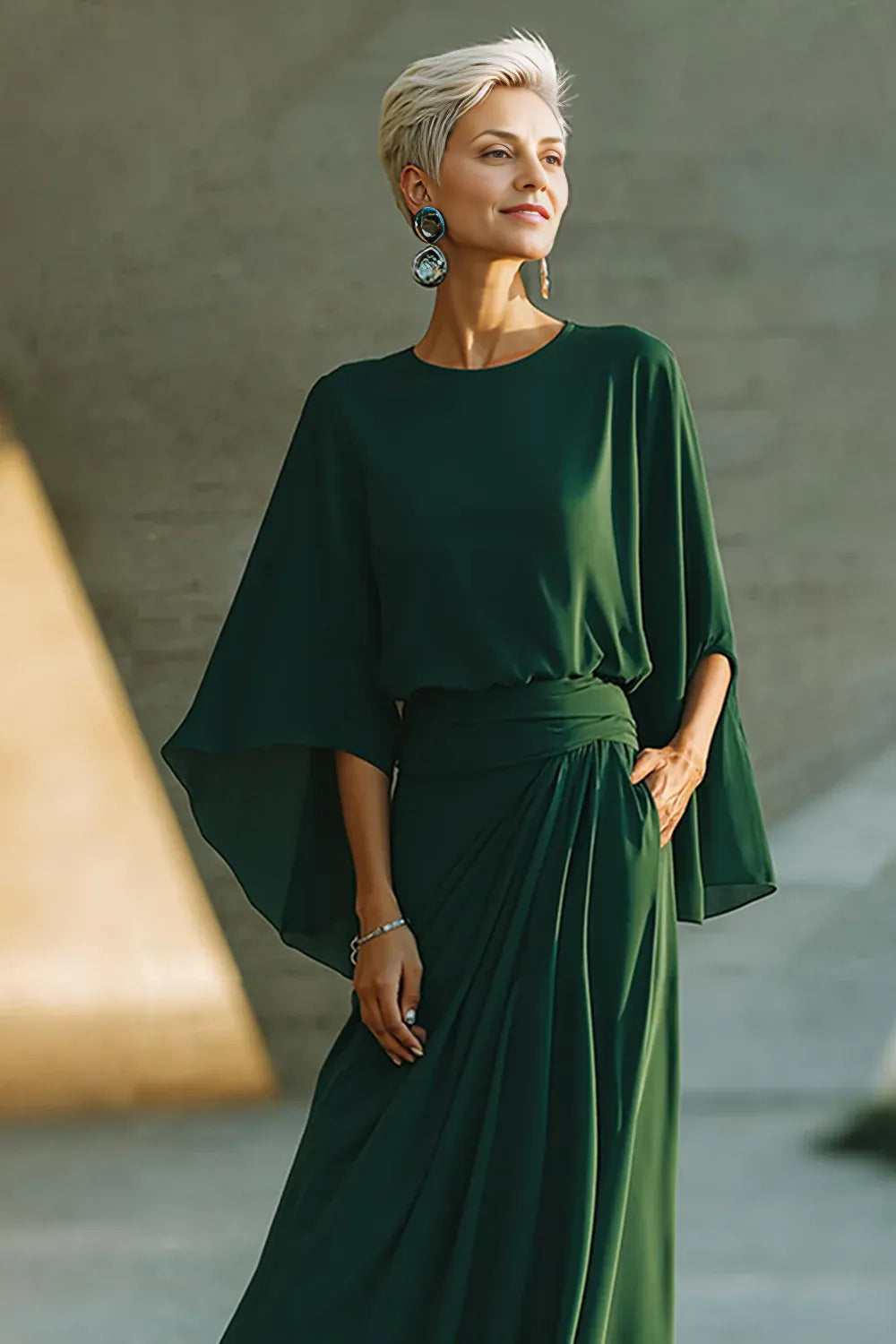 Minimalist A-Line Round Neck Long Sleeve Pleats Floor-Length Mother of the Bride Dress