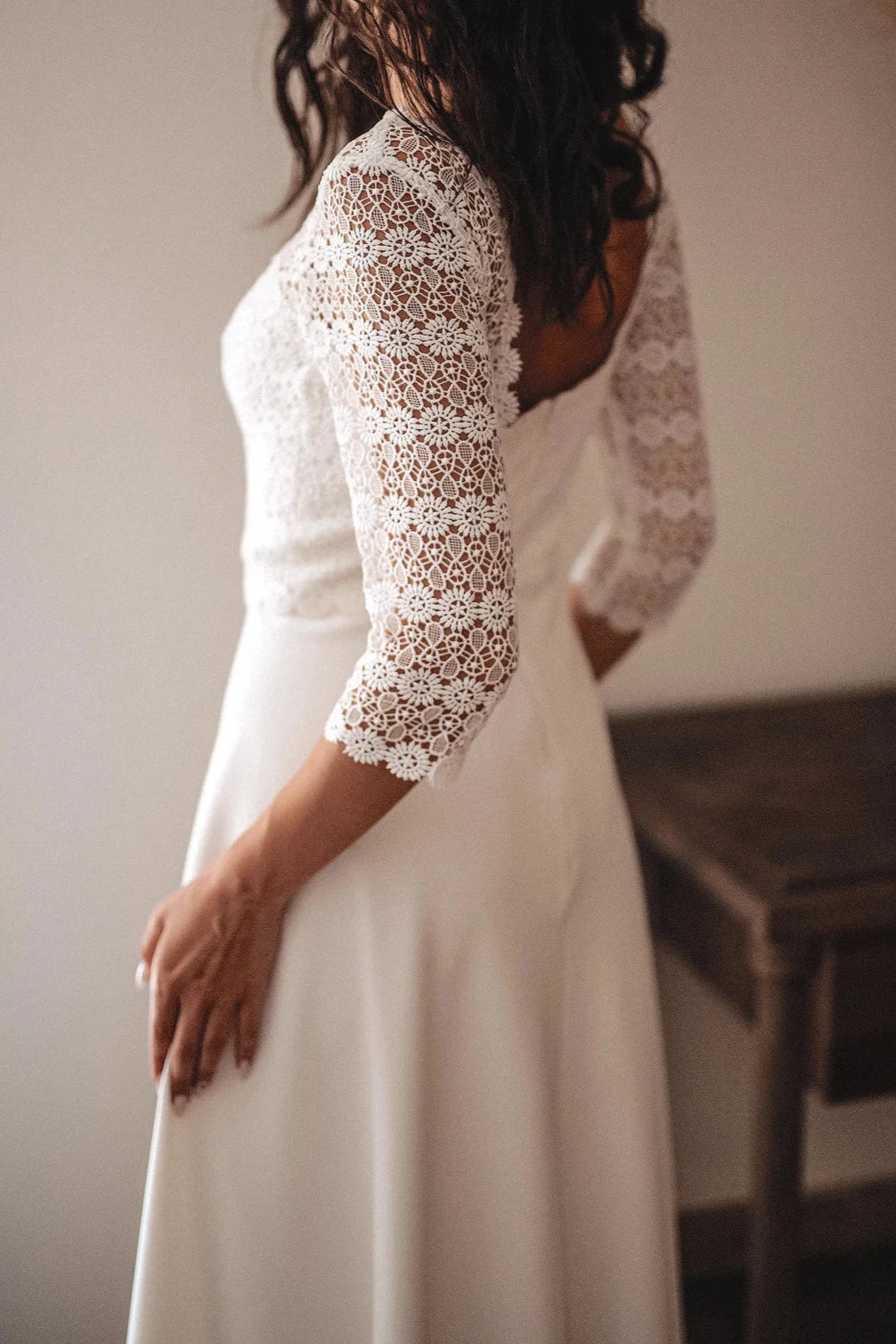 Minimalist And Modest Wedding Dress Square Neckline Simple Open Back Bridal Gown Floral Macrame Rustic Wedding With Slit