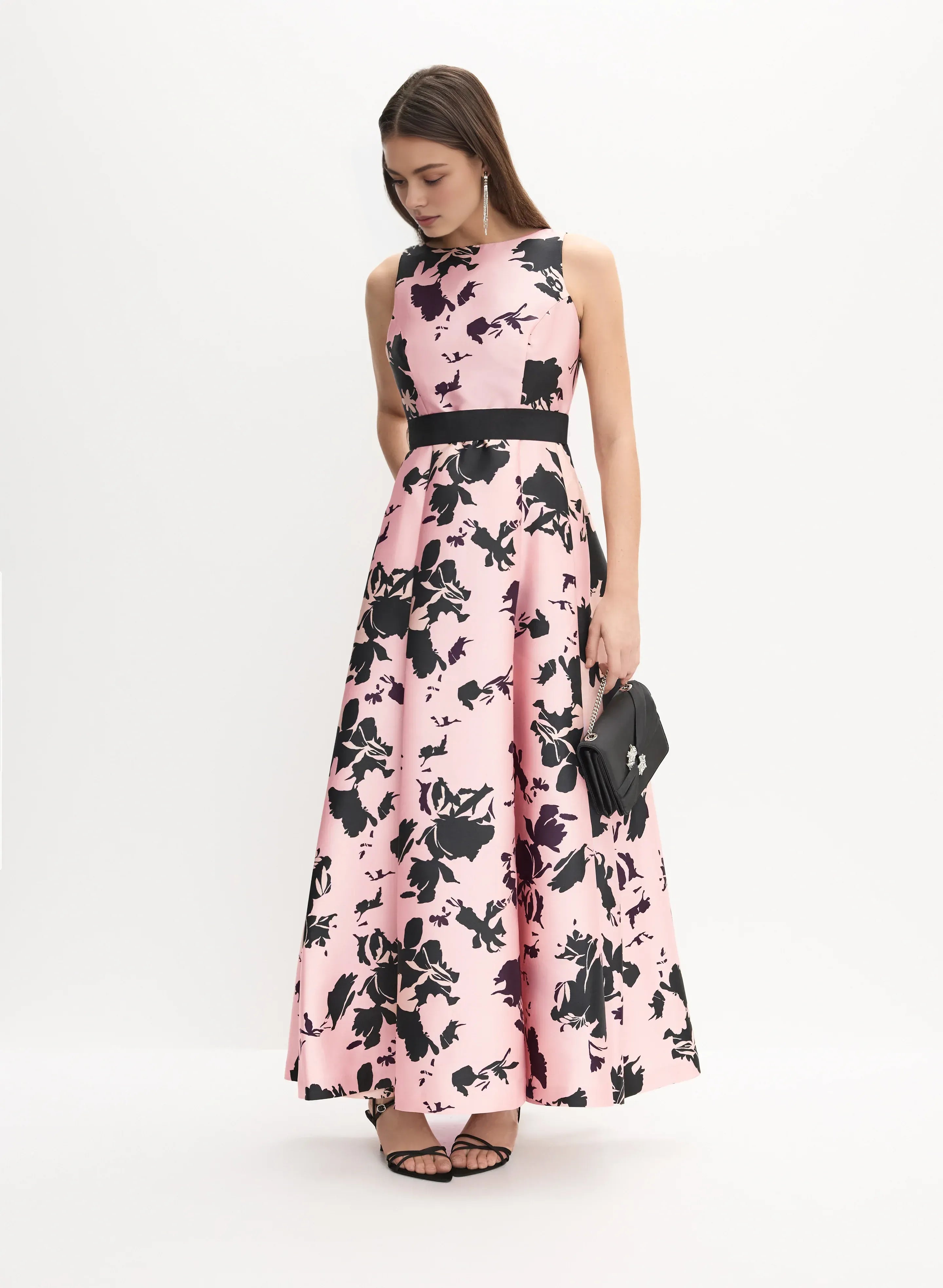 Modern A-Line High Neck Sleeveless V Back Floor-Length Prom Dress