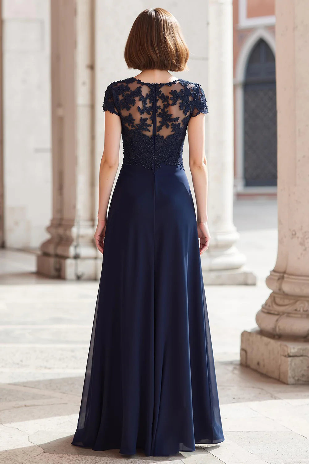 Modern A-Line Round Neck Short Sleeve Zipper Up Floor-Length Mother of the Bride Dress