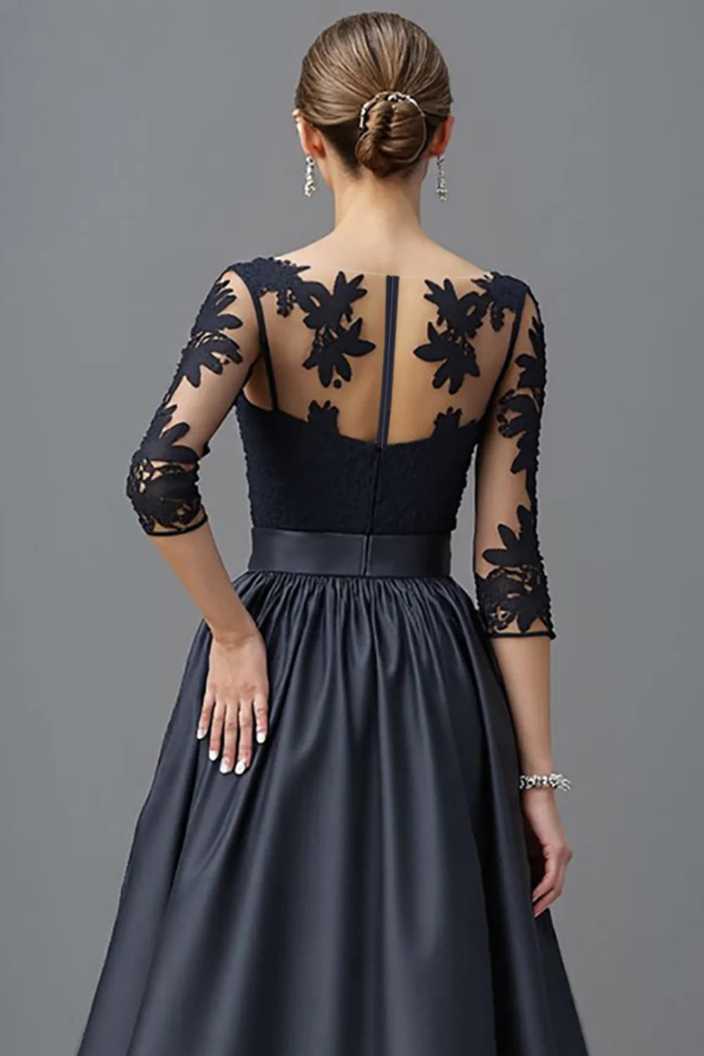 Modern A Line Scoop Neck Long Sleeve Sheer Back Floor-Length Mother of the Bride Dress