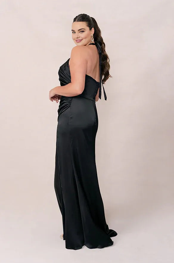 Modern Sheath Halter Neck Sleeveless Satin Floor-Length Plus Size Prom Dress
