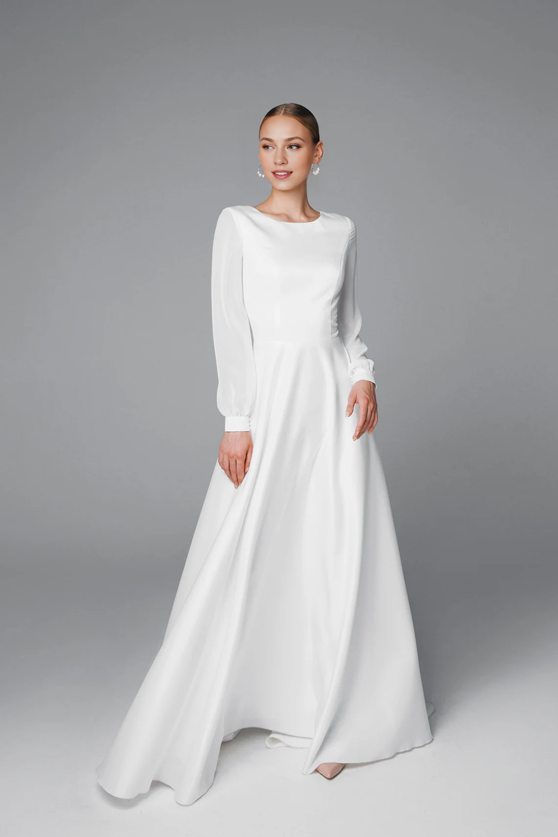 Modest Long Sleeve Wedding Dress Satin And Chiffon Bridal Gown Round Neck Floor Length With Train