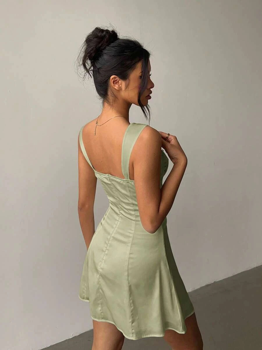 New A-Line Sweetheart Lace Satin Light Green Mini Homecoming Dress Hot Sale