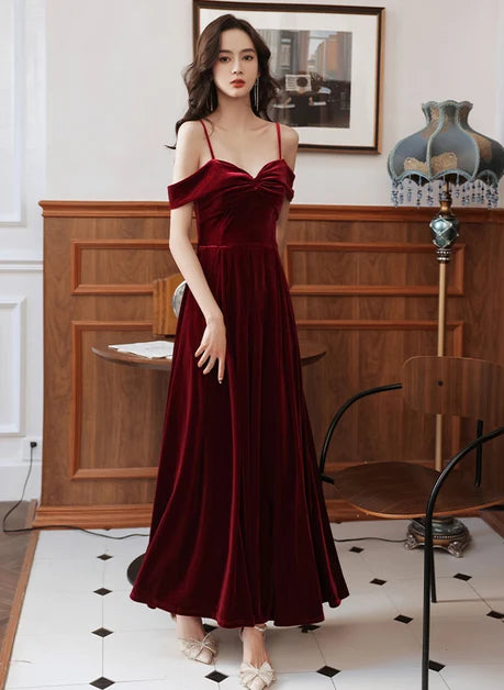 Burgundy Velvet A-Line Sweetheart Zipper Back Ankle-Length Dress