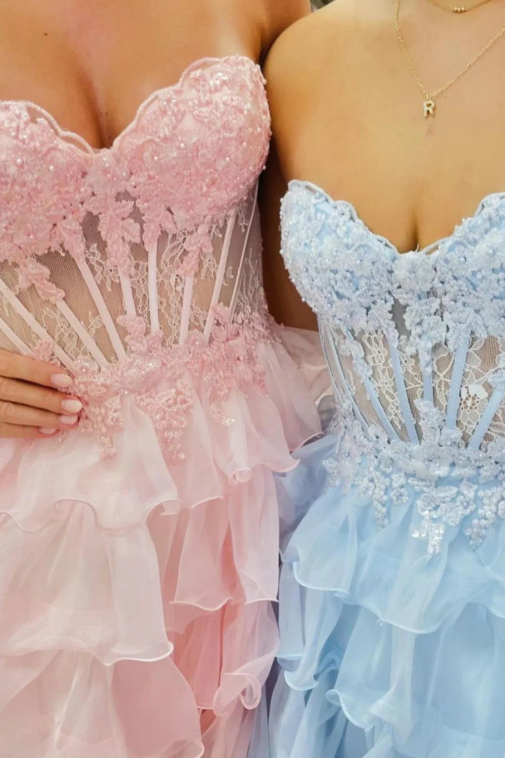 Off-the-Shoulder A-Line Sweetheart Lace Up Short Tiered Tulle Homecoming Dress