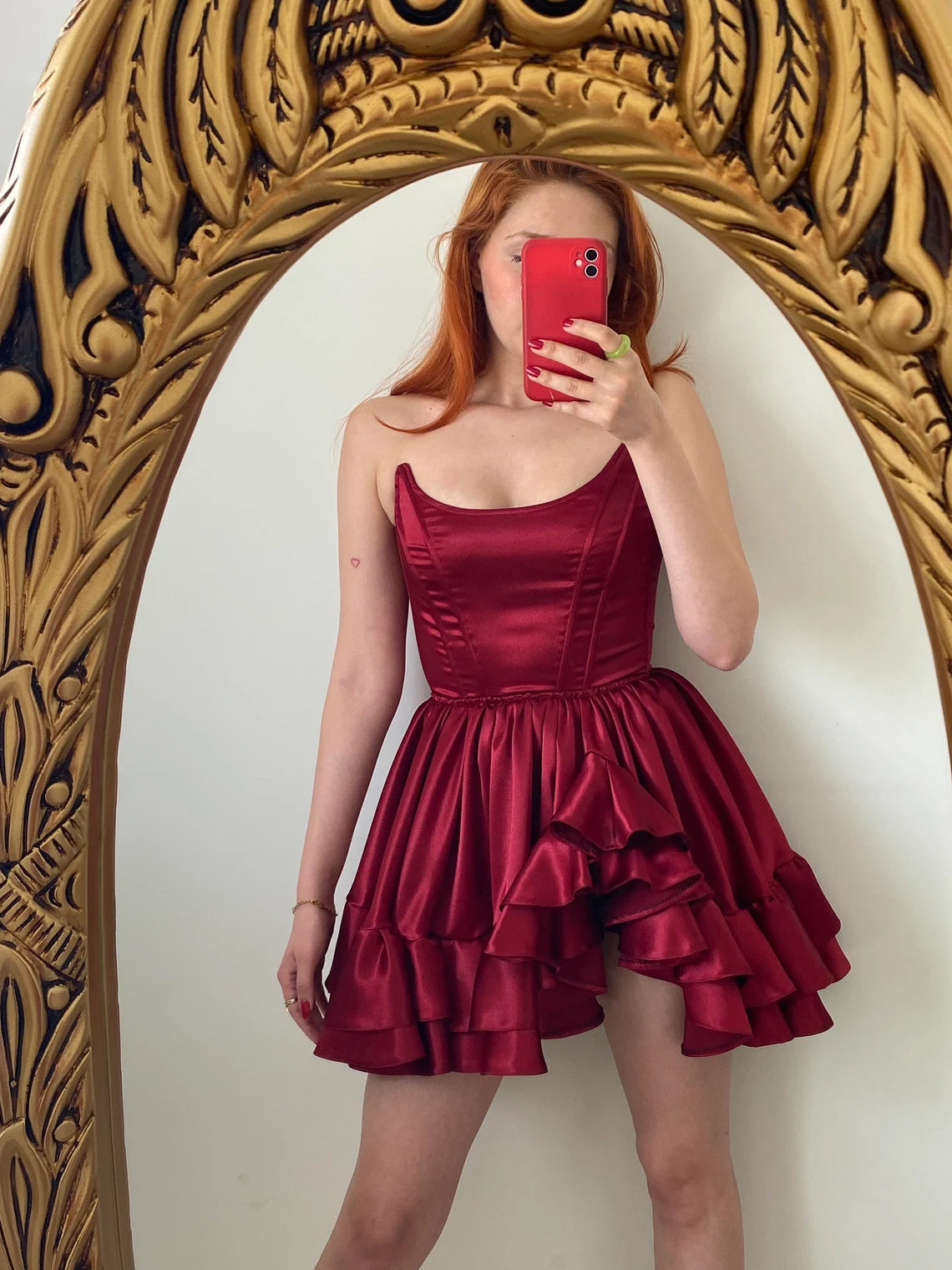 Off-the-Shoulder Burgundy Corset Dress Ruffles Homecoming Short Prom Party Dress