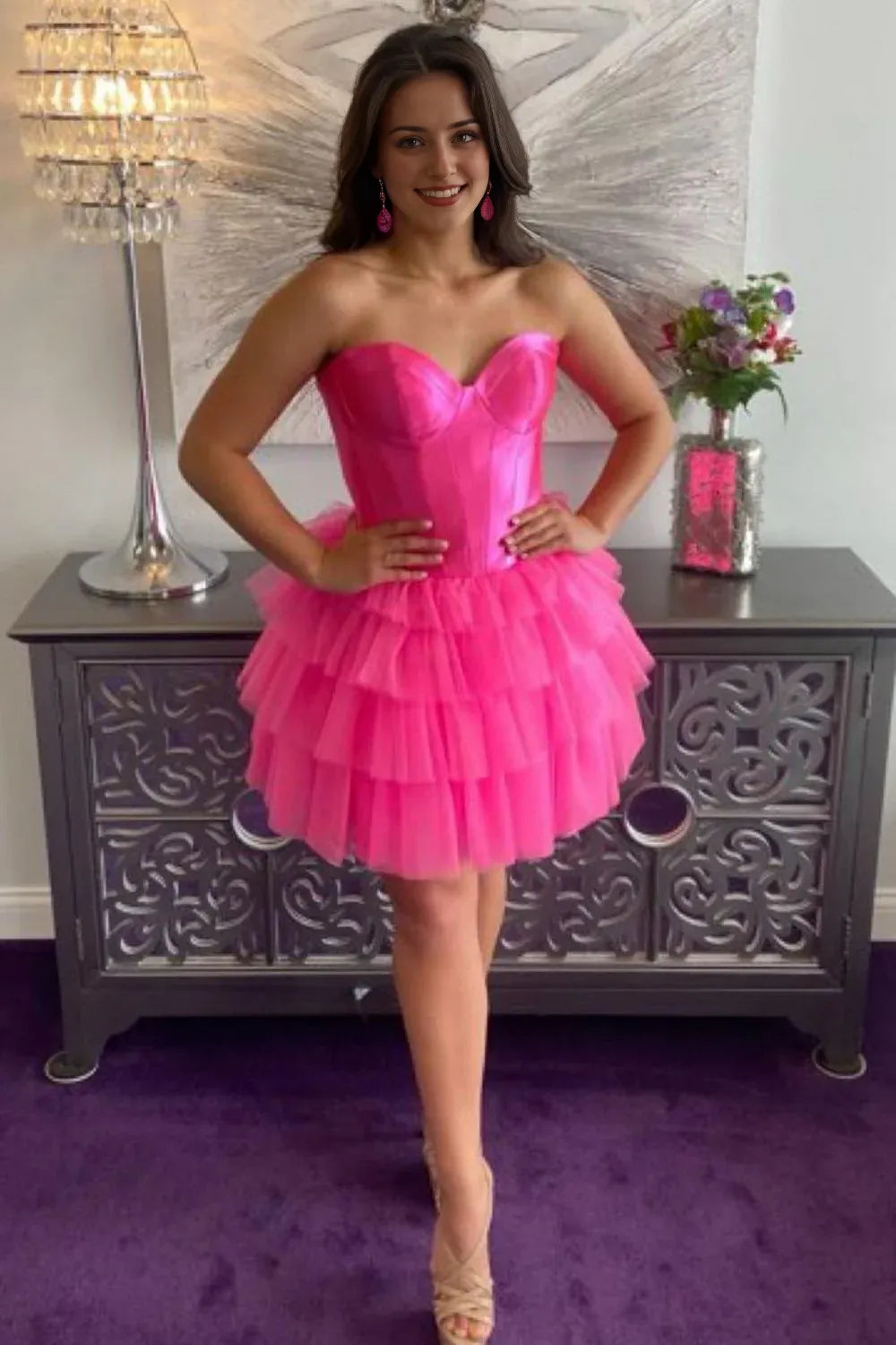 Robe de soirée trapèze en tulle à épaules dénudées et à volants