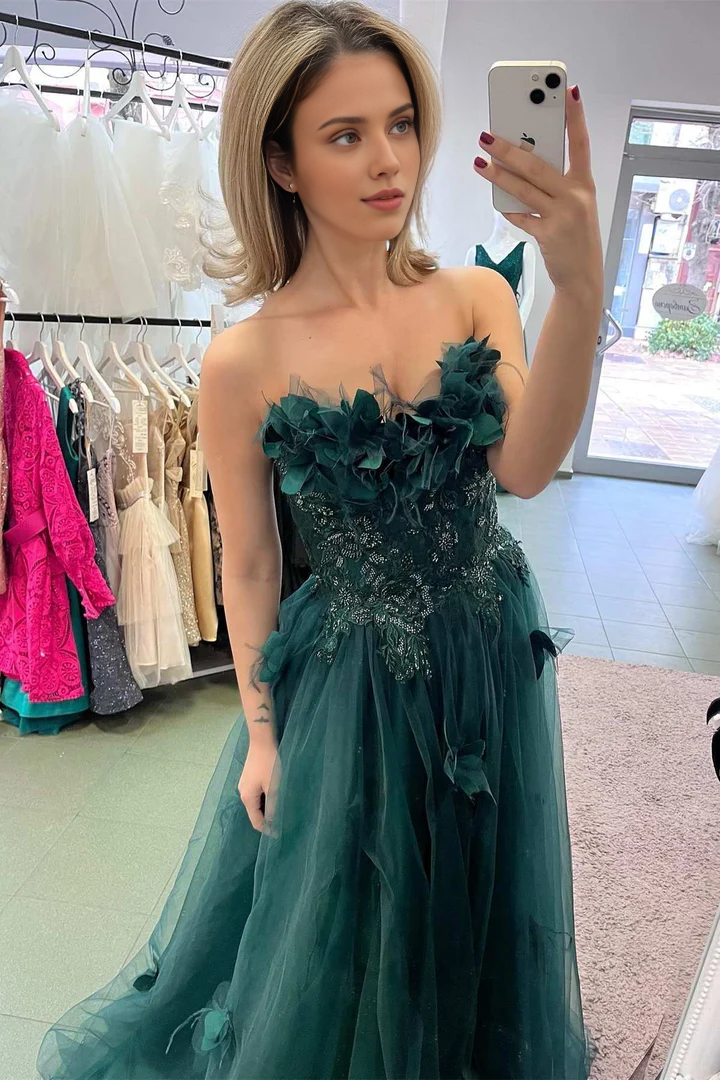 Robe de bal trapèze bustier en dentelle à fleurs 3D vert chasseur, épaules dénudées et fente 