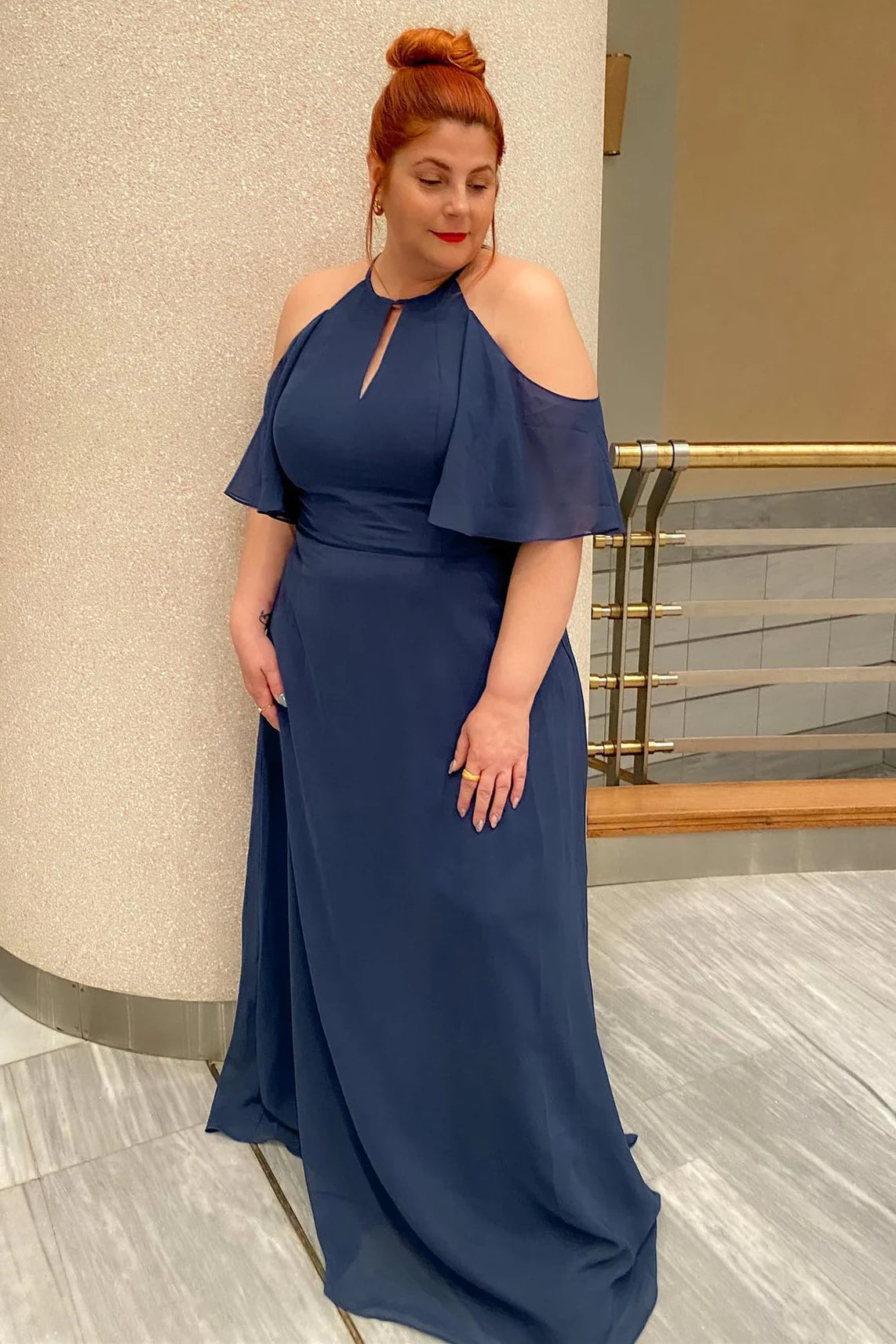 Off the Shoulder Navy Blue Keyhole Chiffon Bridesmaid Dress/Formal Women's Dresses