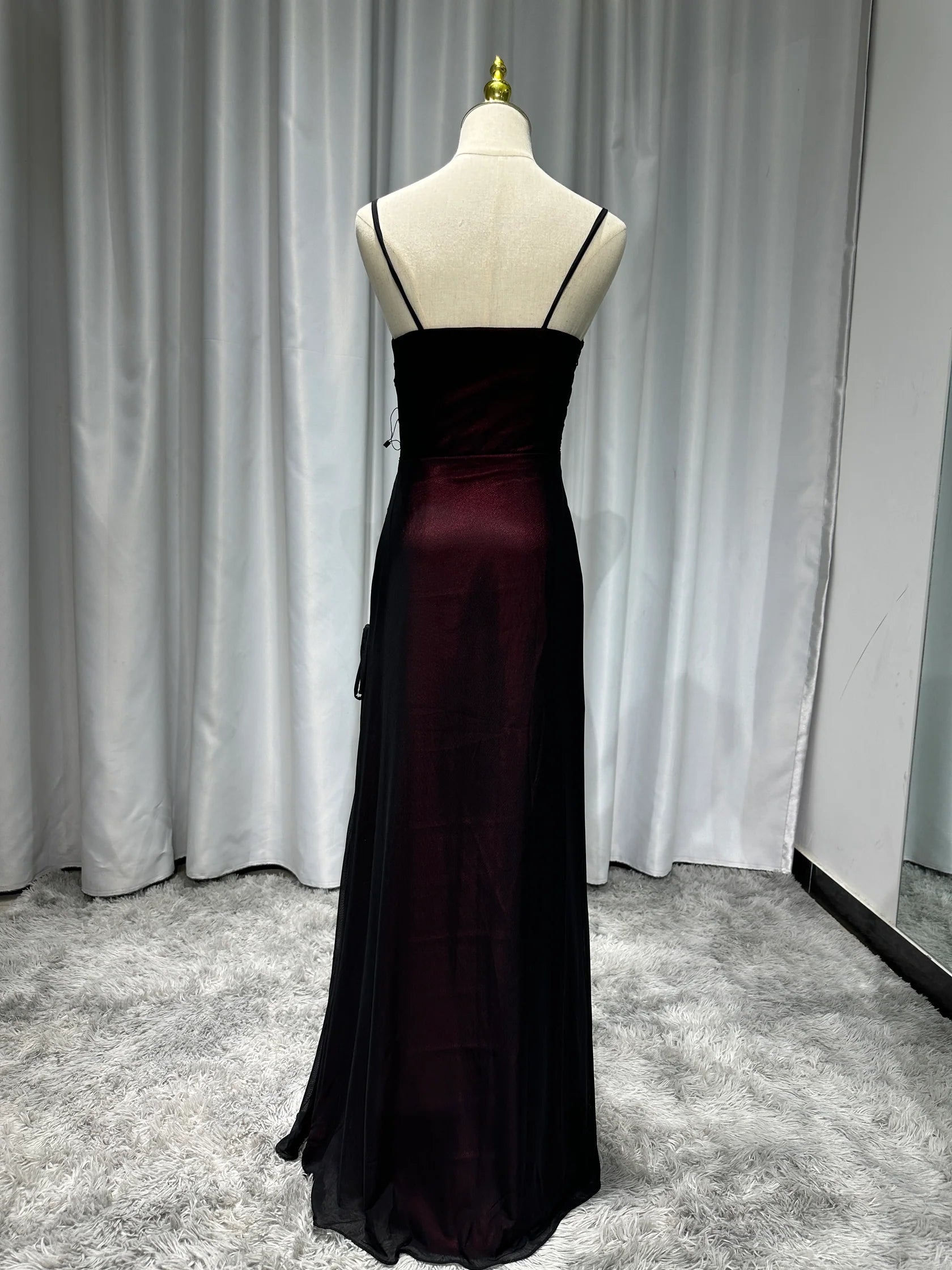 Weitese Sheath Spaghetti Straps Burgundy Long Prom Dress with Silt