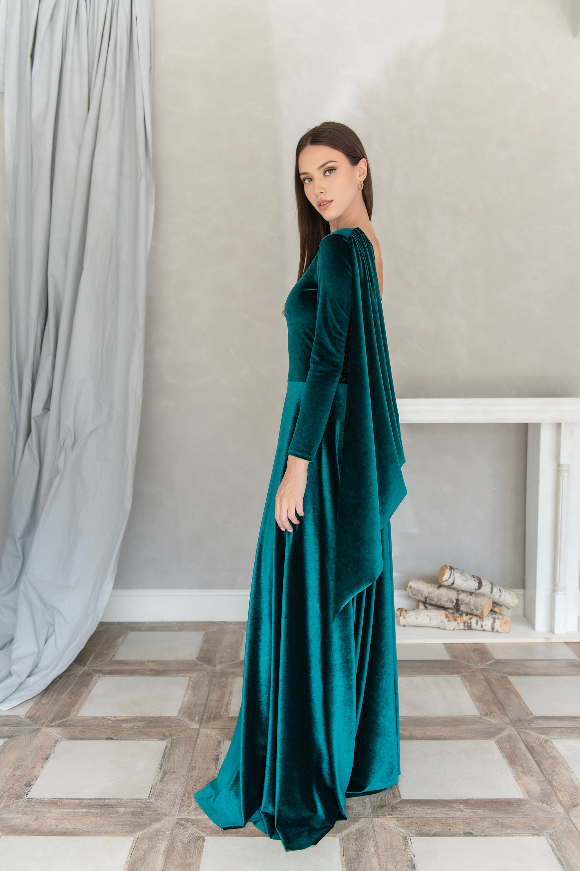 Vestido formal de terciopelo con cuello redondo y corte A con detalle drapeado en la espalda, vestido de novia color esmeralda, vestido de noche, elegante vestido con lazo, vestido largo, vestido de fiesta de manga larga. 