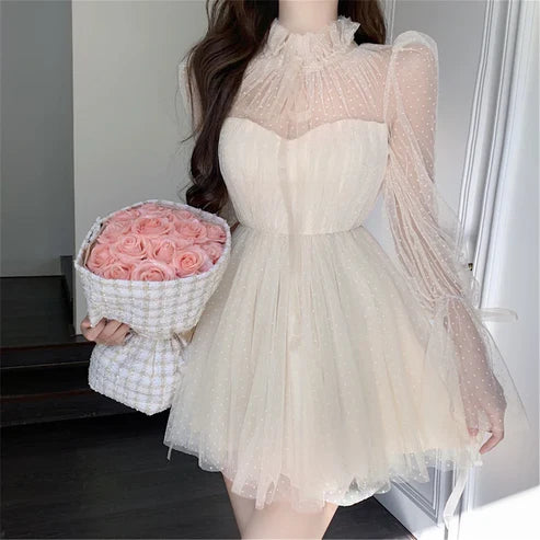 Robe de soirée trapèze à col haut et manches longues