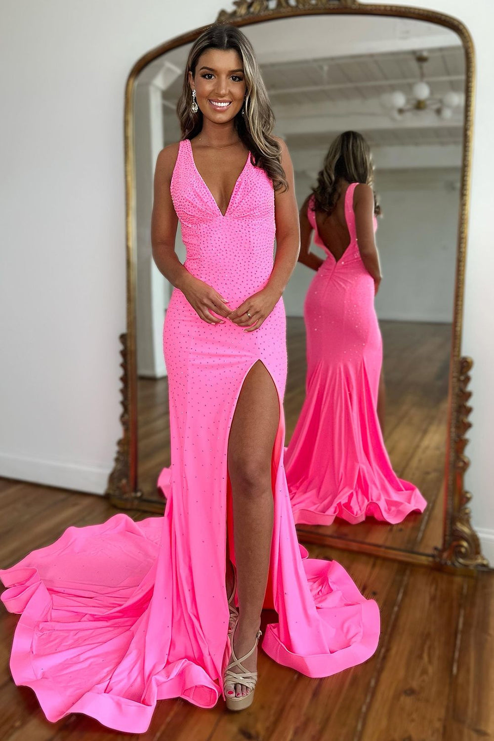 Weitese Sparkly Pink Mermaid V-Neck Sweep Train Beaded Prom Dress With Split