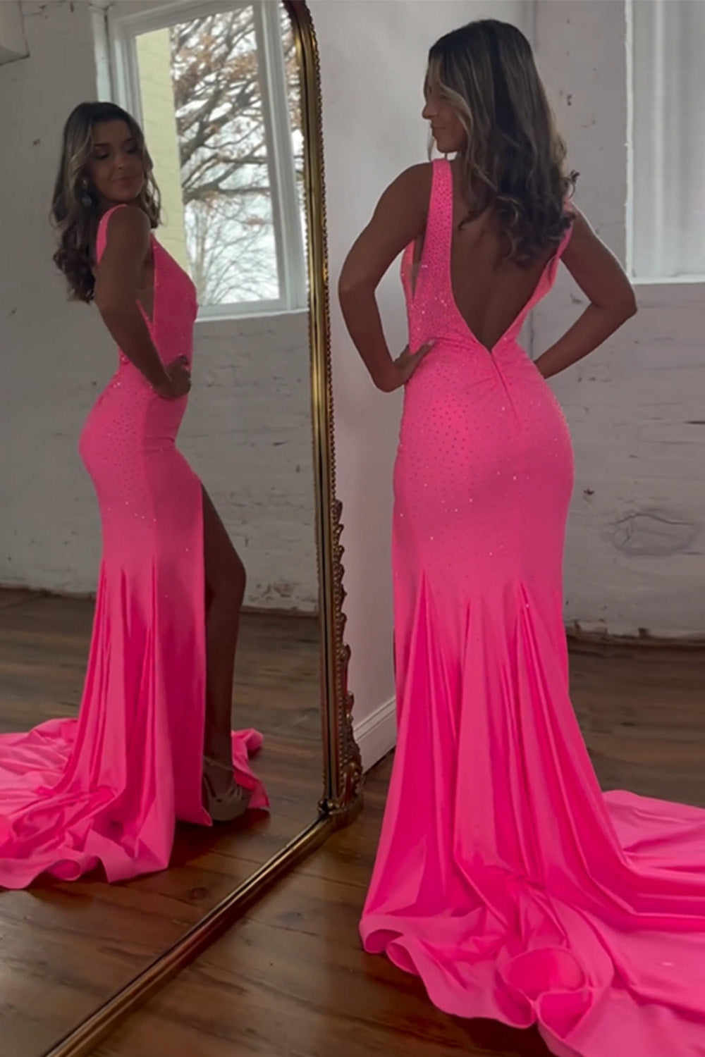 Weitese Sparkly Pink Mermaid V-Neck Sweep Train Beaded Prom Dress With Split