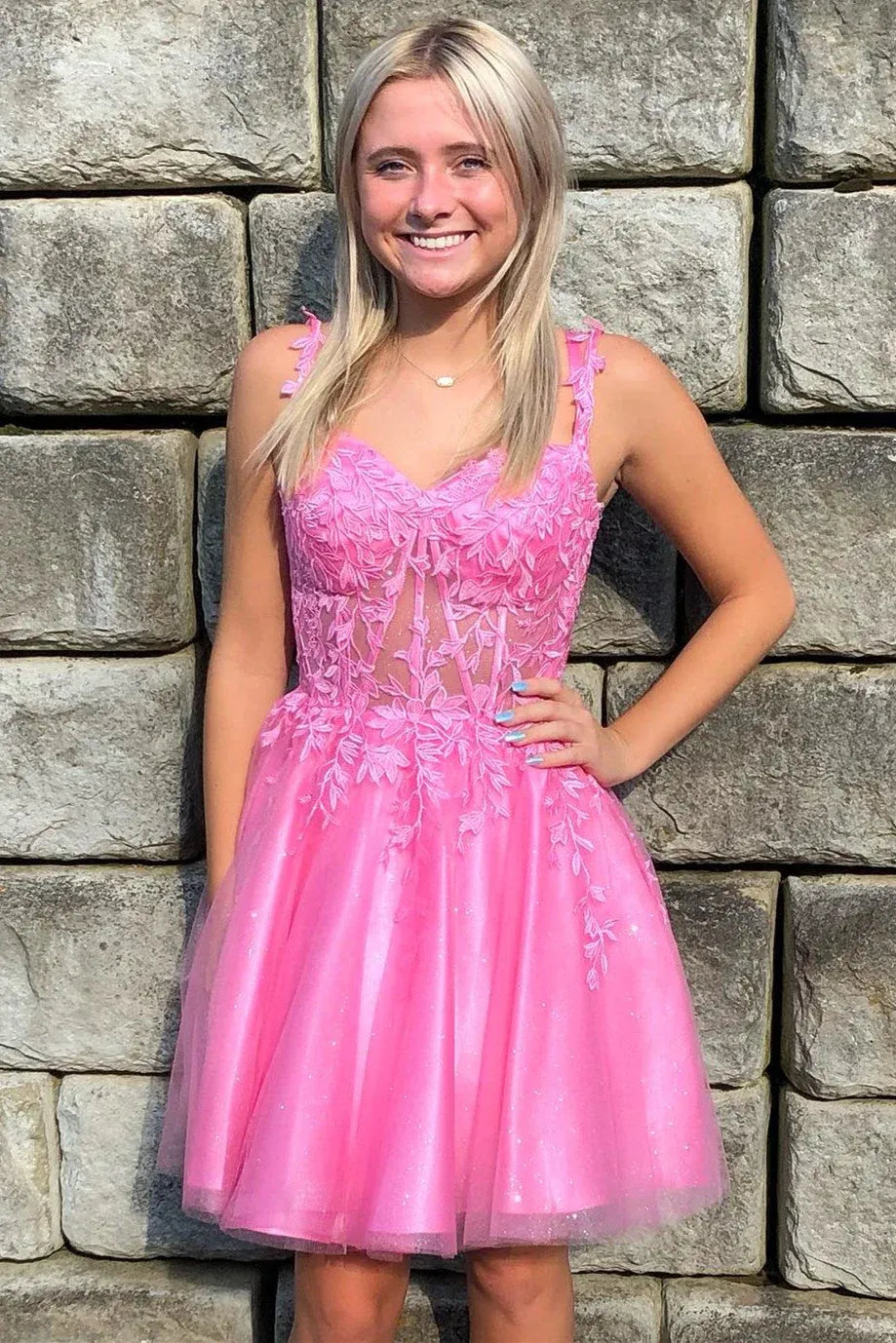 Playful A-Line V Neck Sleeveless Tulle Mini Homecoming Dress