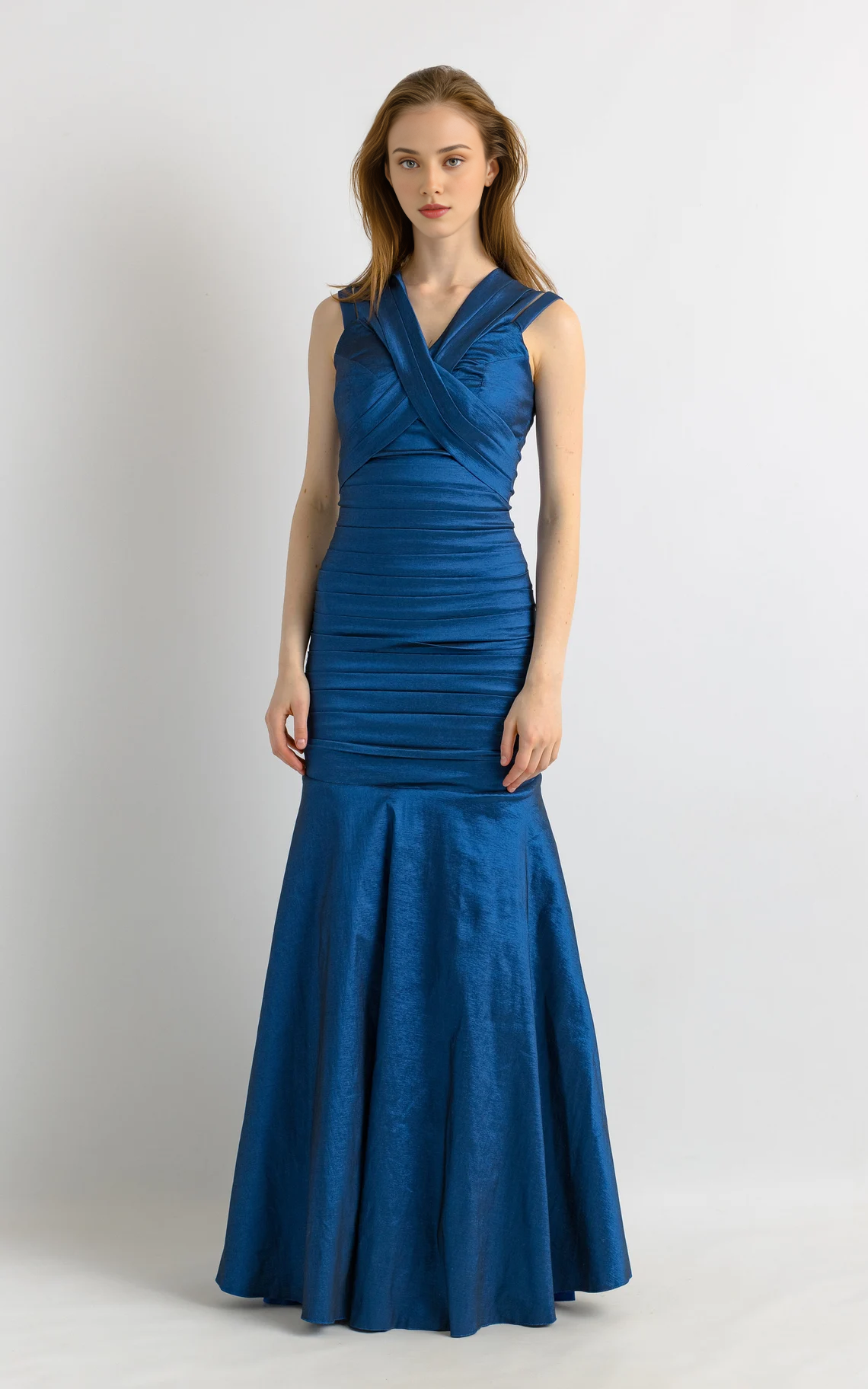 Vestido de fiesta de graduación sin mangas, largo hasta el suelo, con hombros descubiertos y corte sirena plisado 