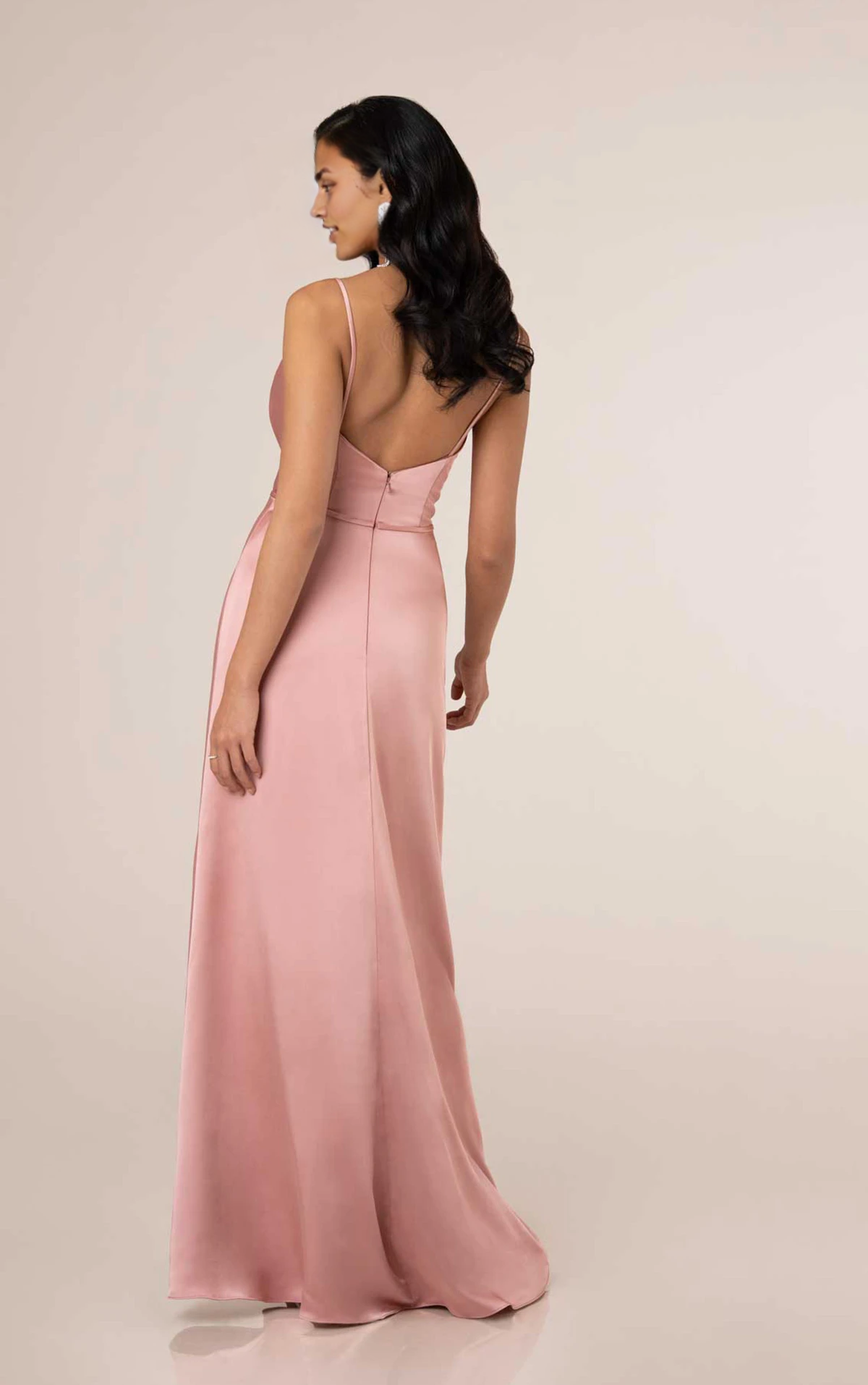 Weitese Prom Shop Dresses Soft A-line Bridesmaid Gown with Plunging V-Neckline and Spaghetti Straps Formal Women's Dresses