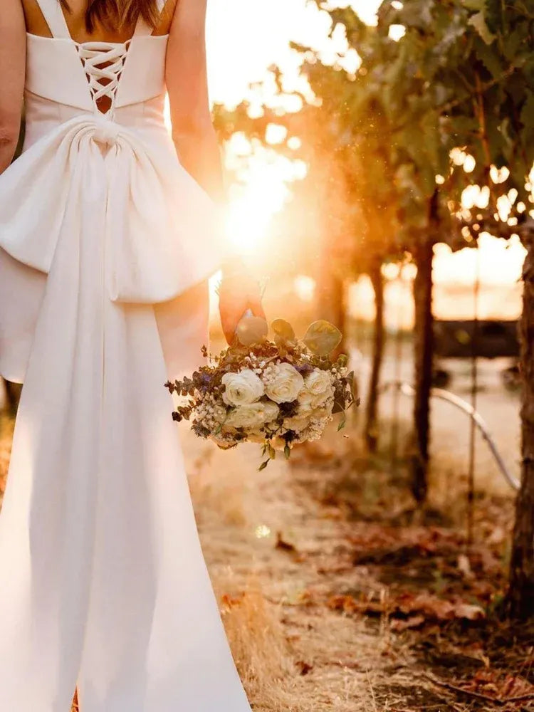 Pretty A-Line Square Neck Sleeveless Bow Back Satin Short-Mini Wedding Dress