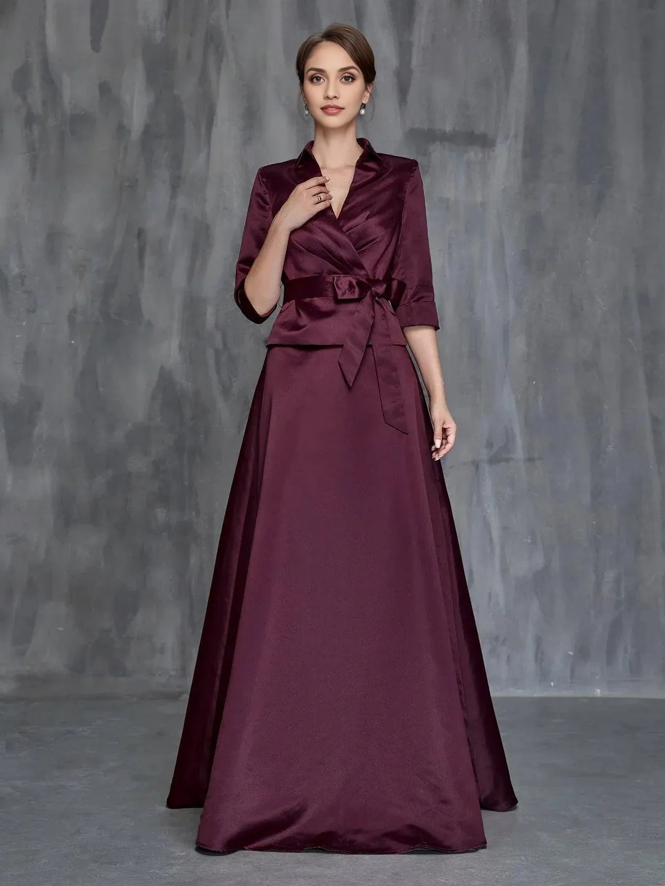 Pretty A-Line V Neck Long Sleeve Floor-Length Mother of the Bride Dress
