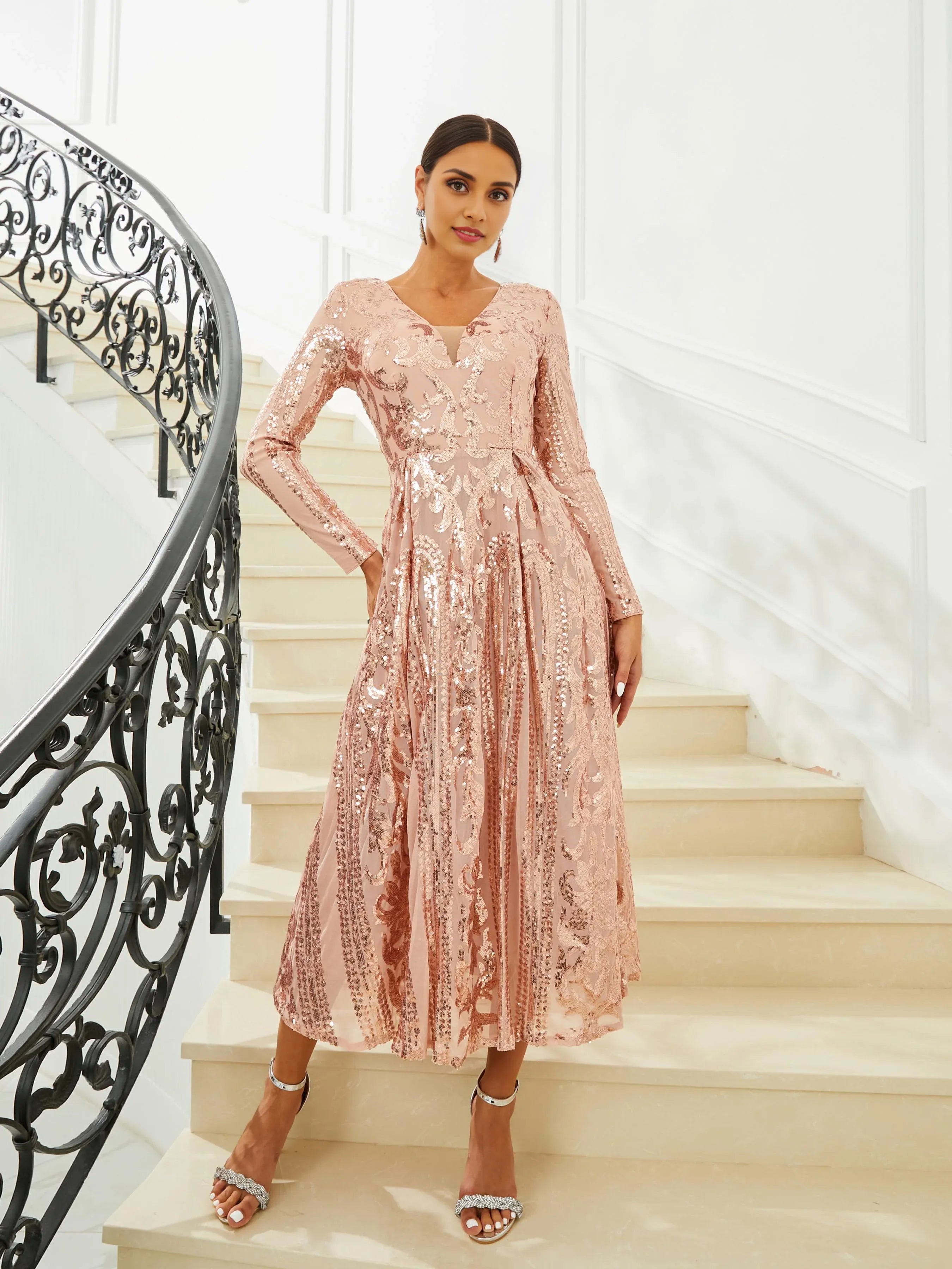 Pretty A-Line V Neck Long Sleeve Zipper Up Tea-Length Prom Dress