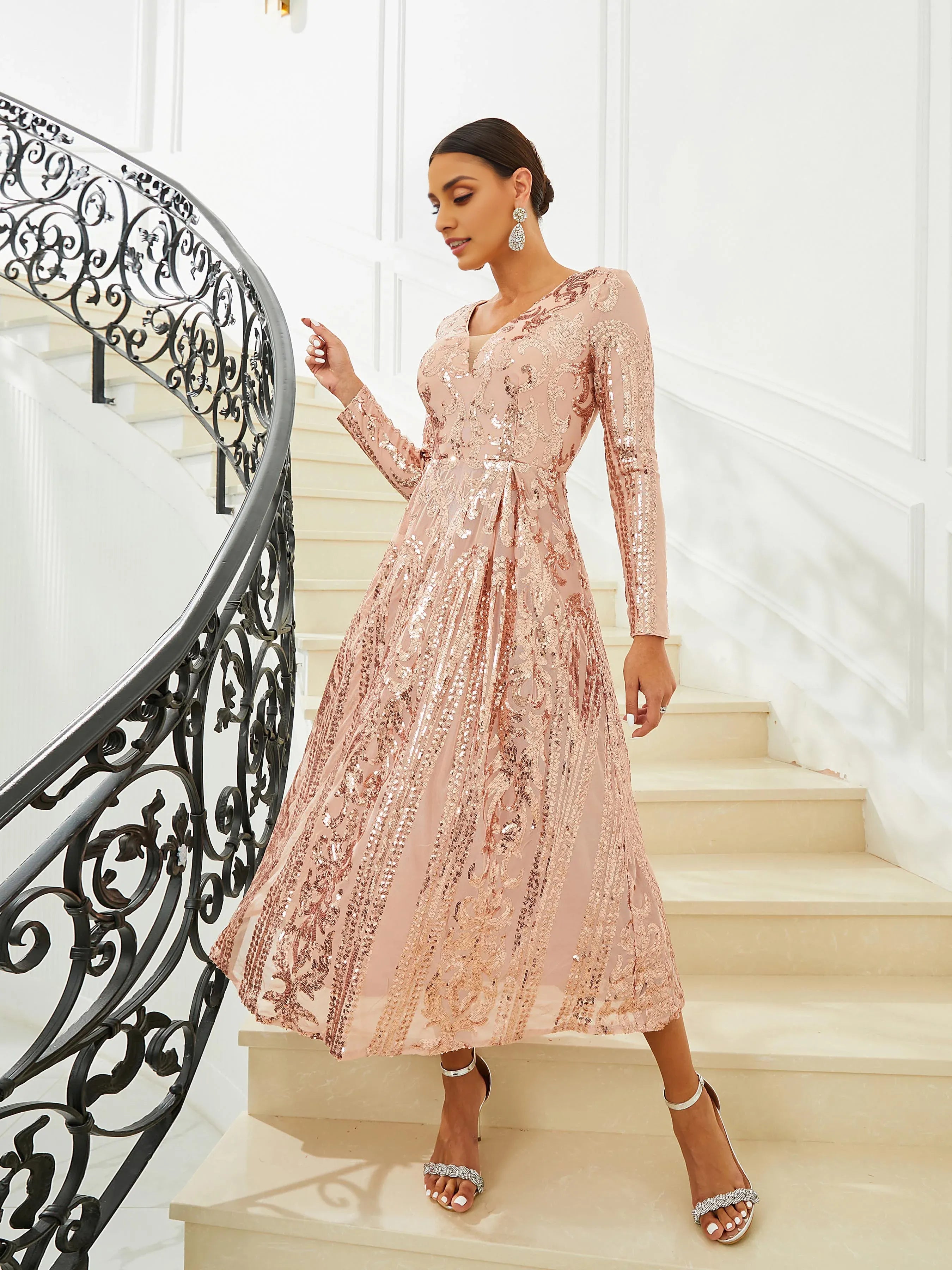 Pretty A-Line V Neck Long Sleeve Zipper Up Tea-Length Prom Dress