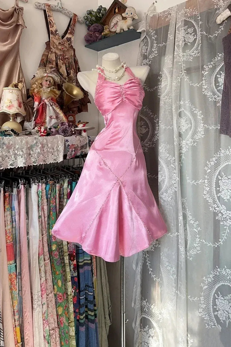 Pretty Mermaid Halter Neck Ruched Pink Short Homecoming Dress With Beaded