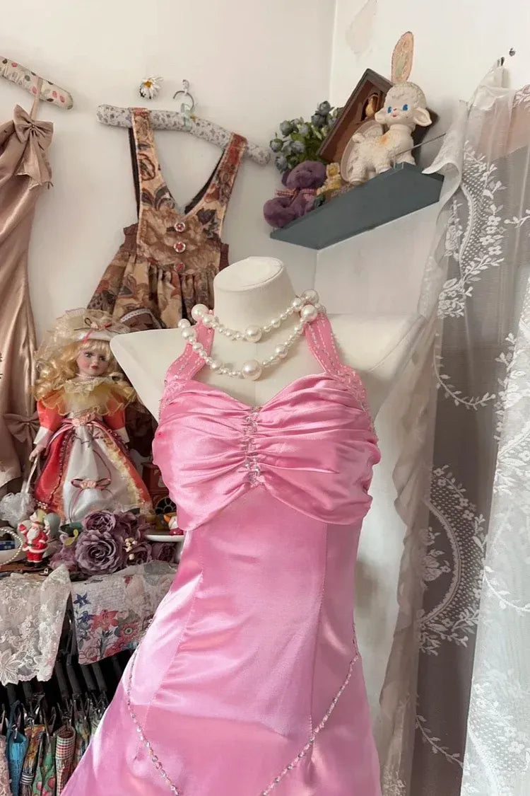 Pretty Mermaid Halter Neck Ruched Pink Short Homecoming Dress With Beaded