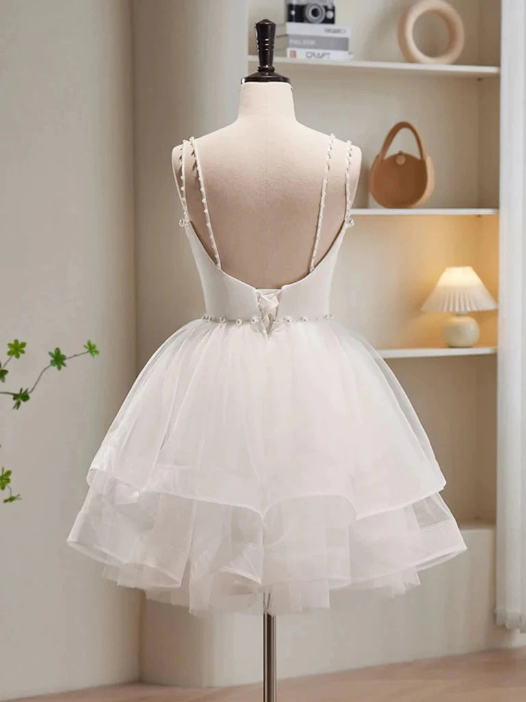 Pretty A-Line Sweetheart Dual Straps Pearl Tiered Tulle White Short Homecoming Dress