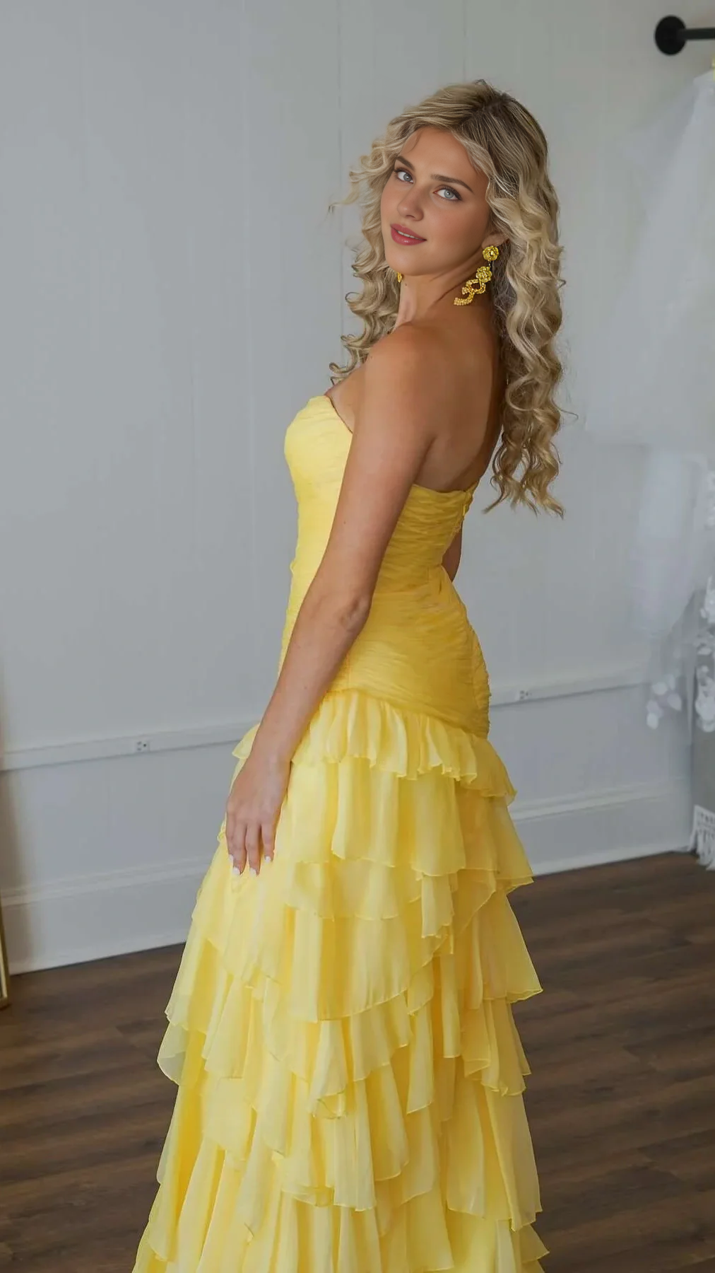 Weitese Formal Wear Dresses Yellow Sweetheart Ruffle Prom Dress Long Party Dresses Chiffon Evening Gown Prom Dress Shops