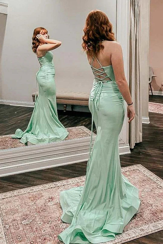 Vestido de fiesta largo de sirena con tirantes finos, espalda descubierta y mangas cortas con cordones